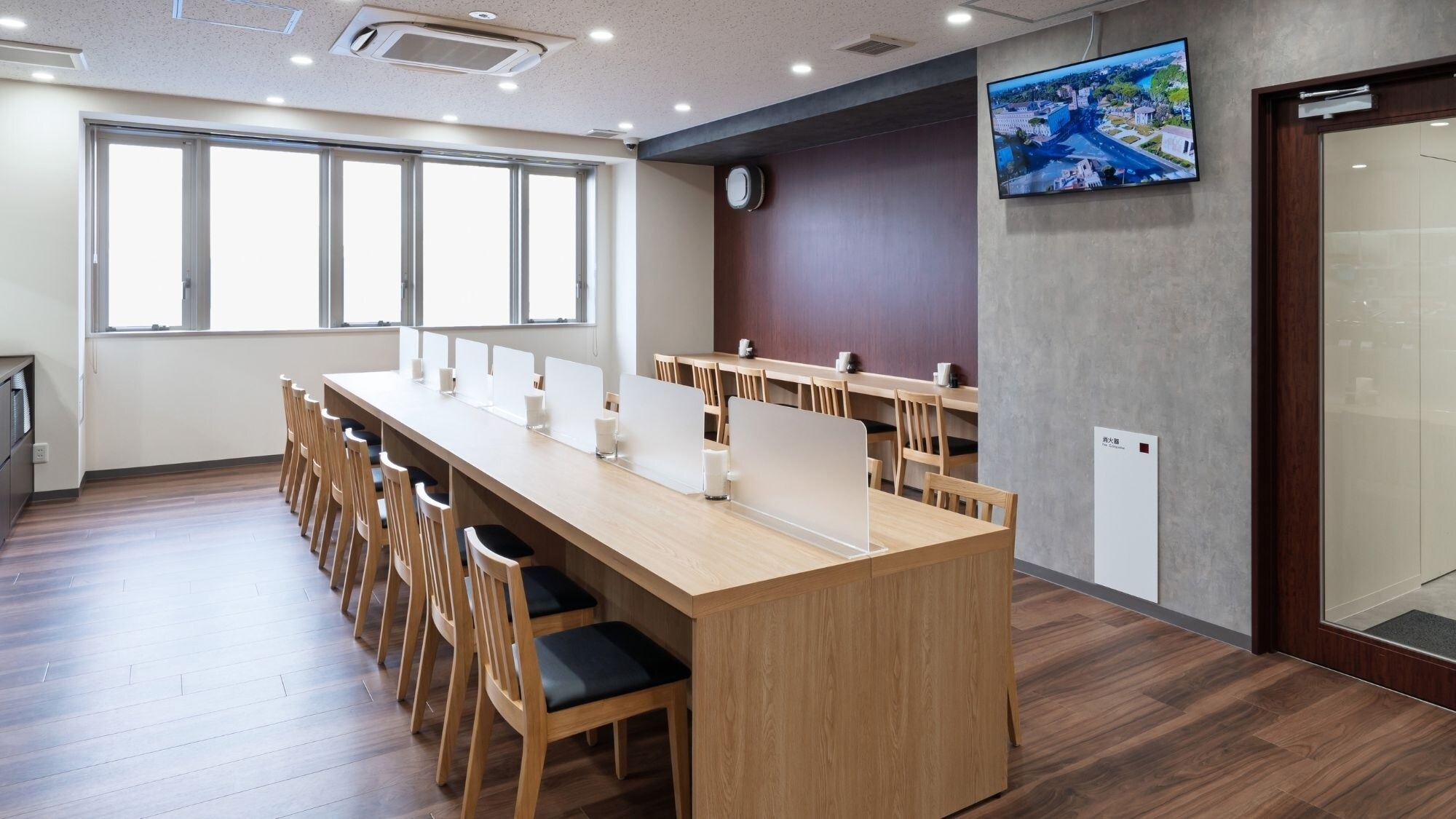 レストラン　～お食事処 しら川～
