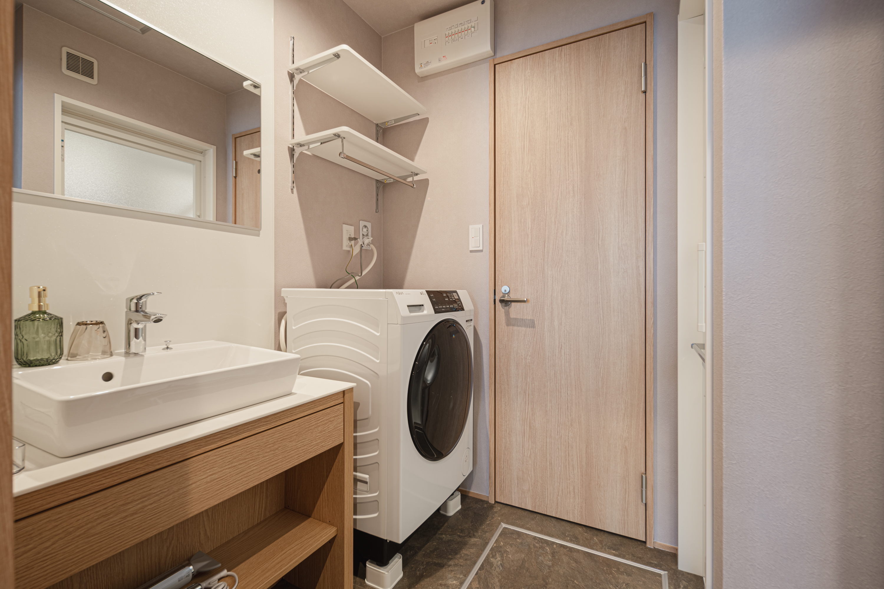 スタンダードツイン　洗濯室