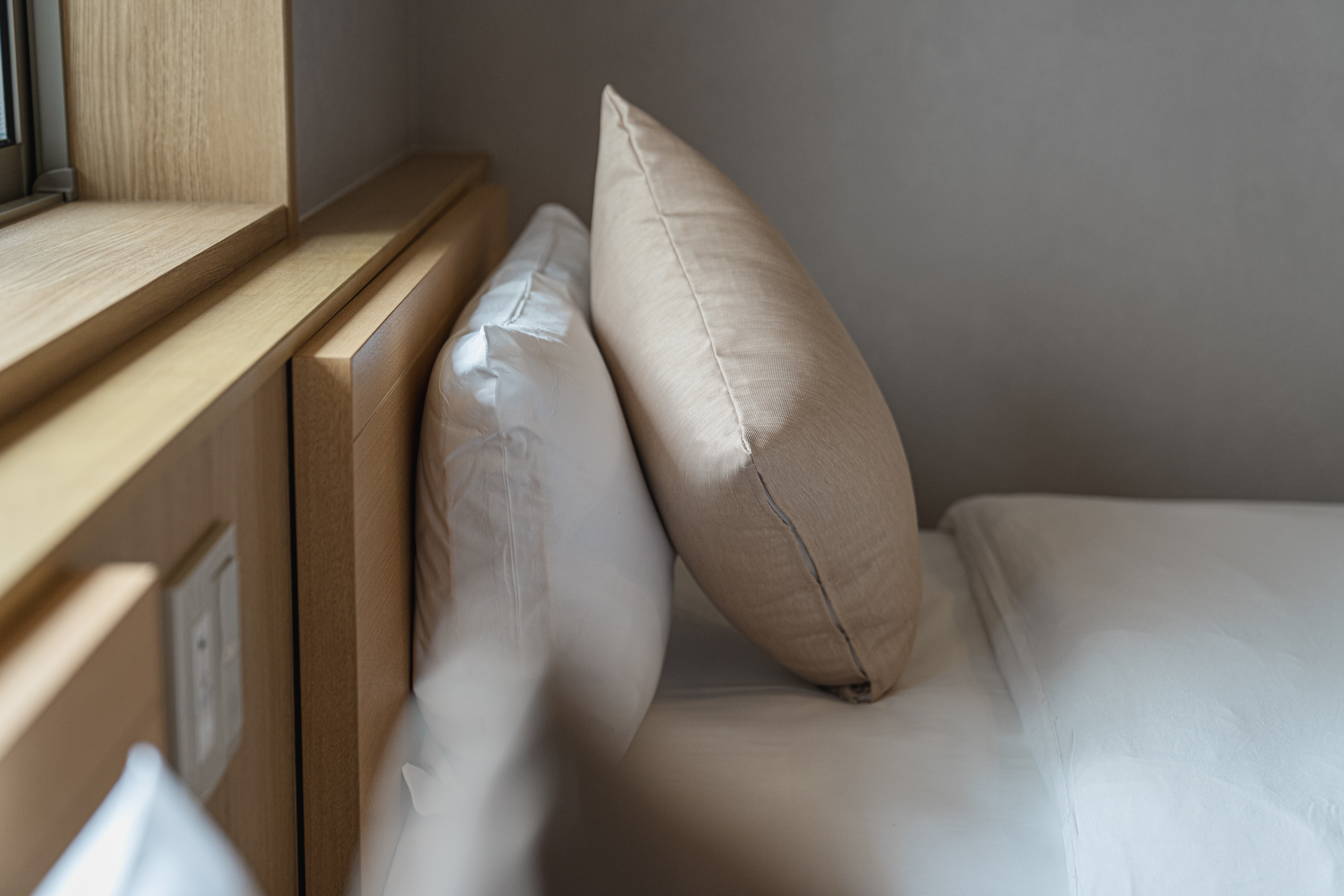 スタンダードツイン　ベッド