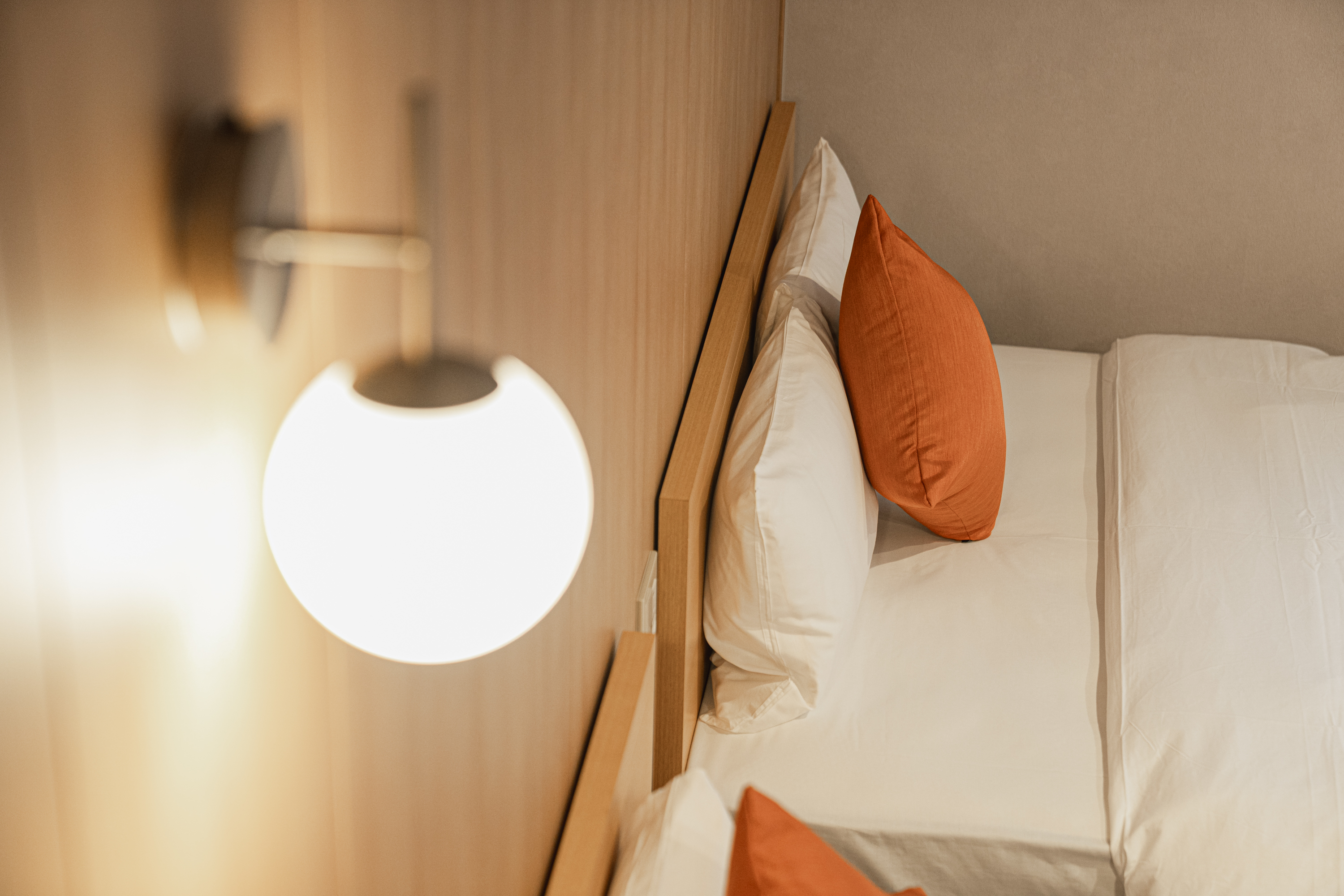 グランド３　ベッド