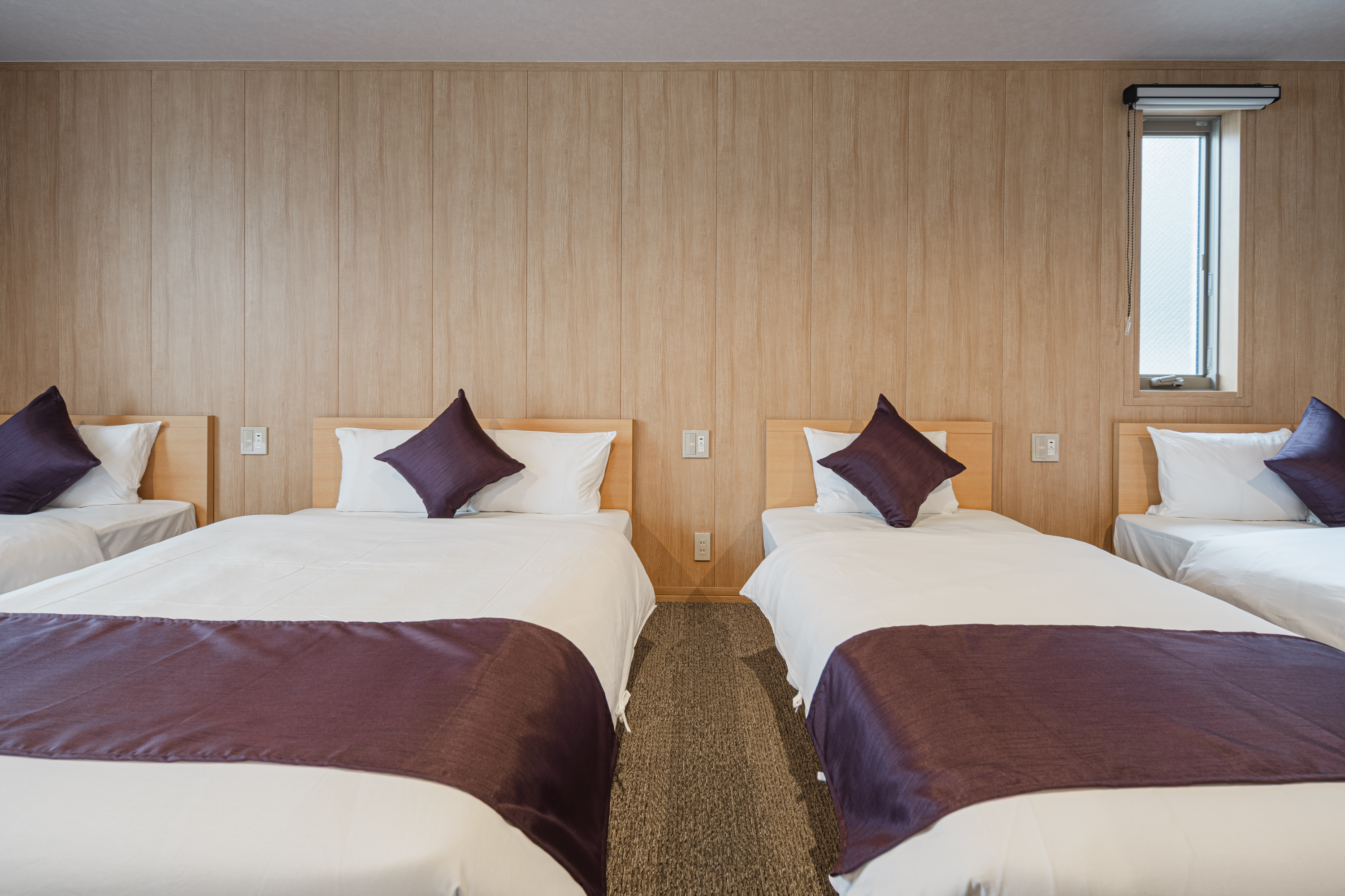 デラックスフォース　ベッド