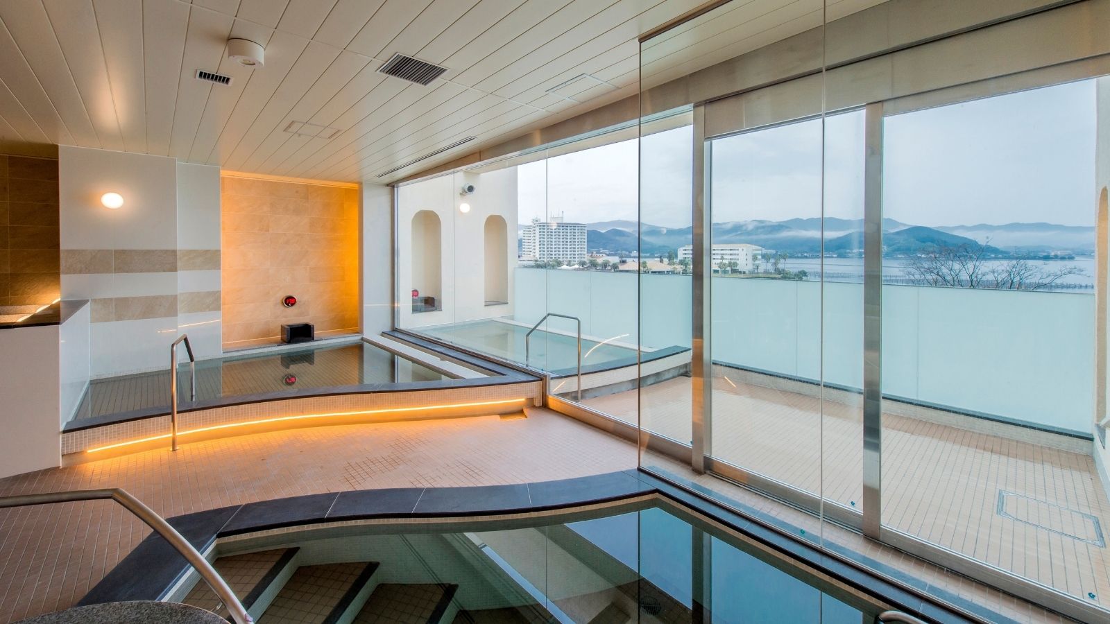 スパ温浴施設【the spa】