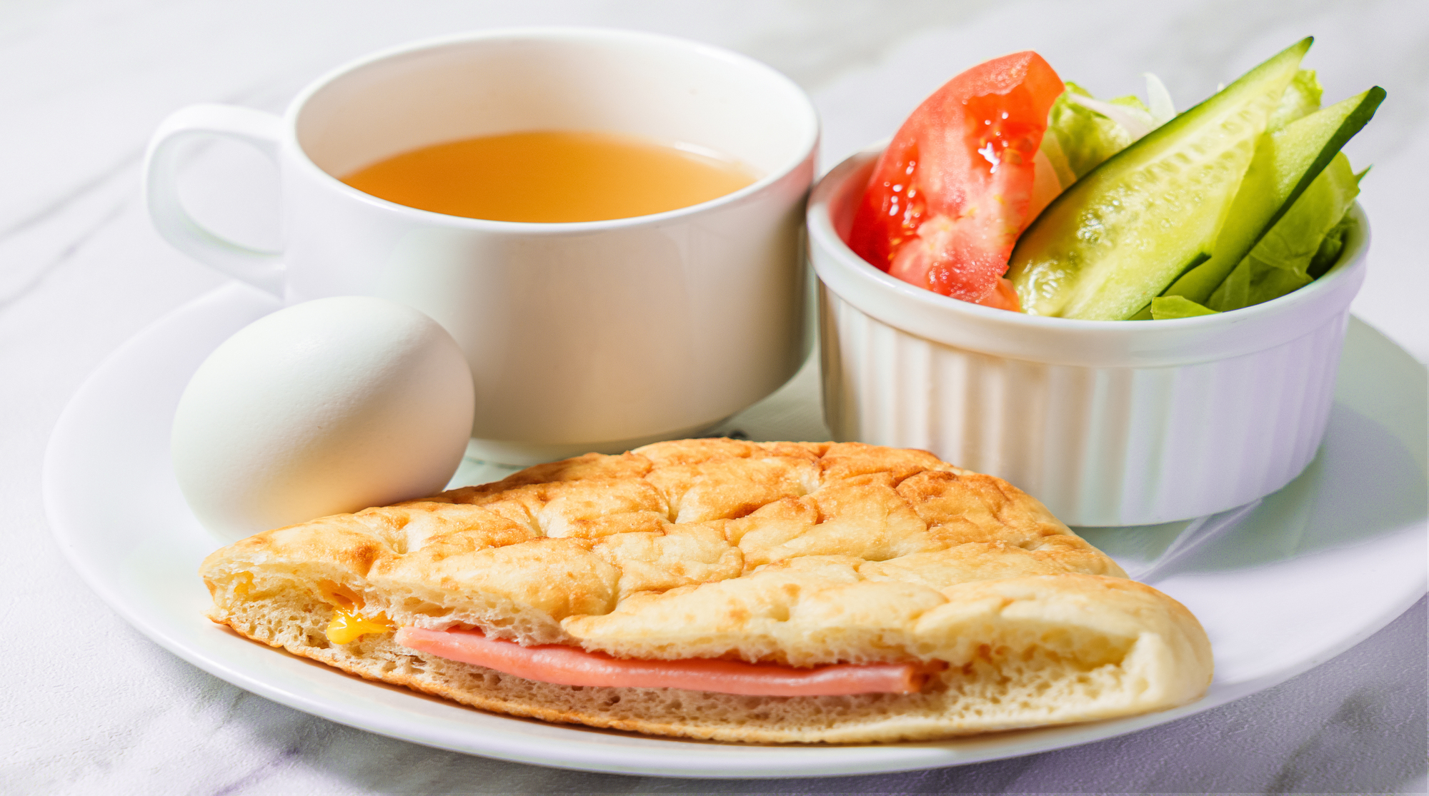【朝食セットメニュー】ハムチーズフォカッチャサンド