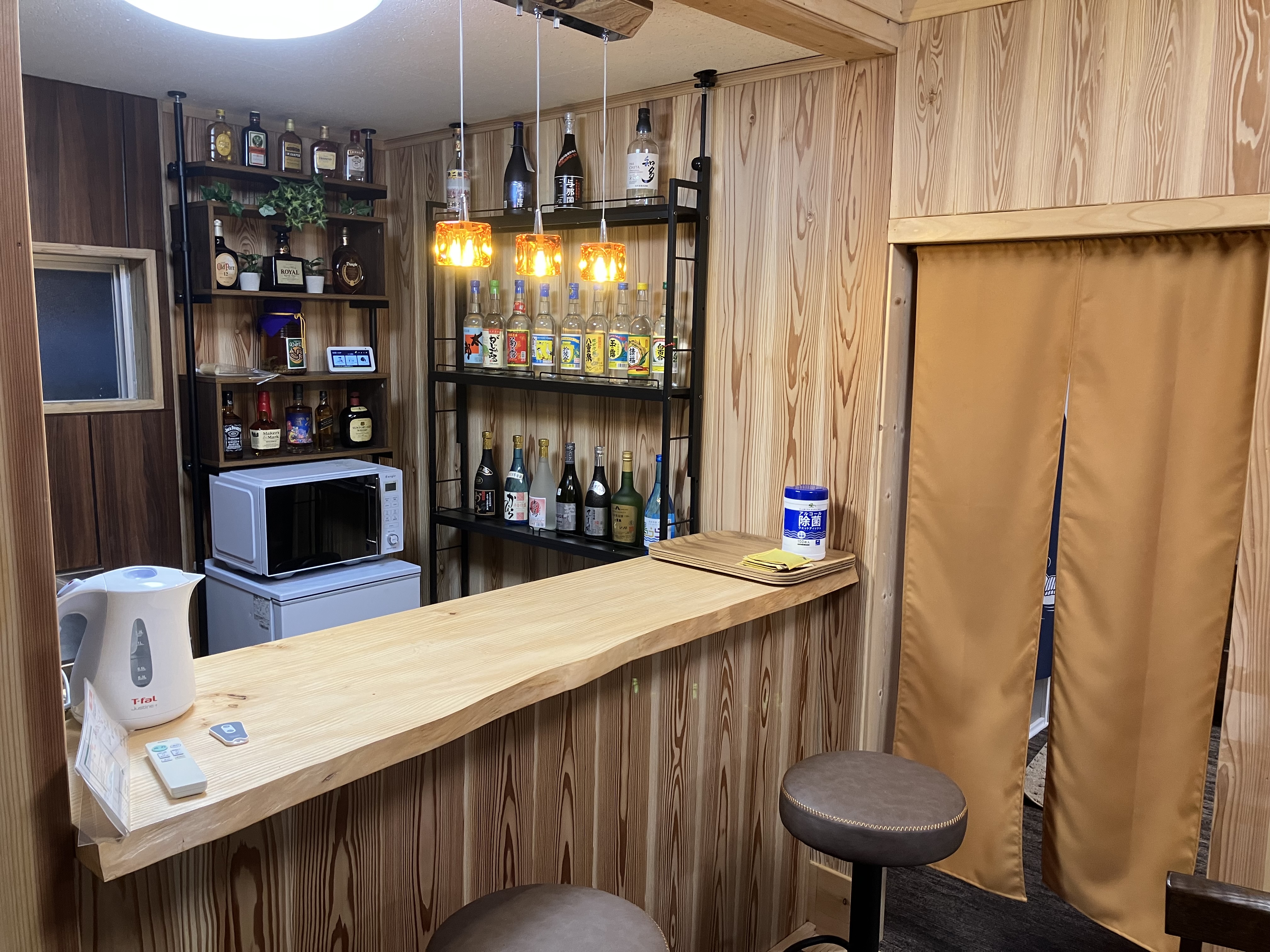 「あかがーらpremium」屋内のキッチン（ミニバー）