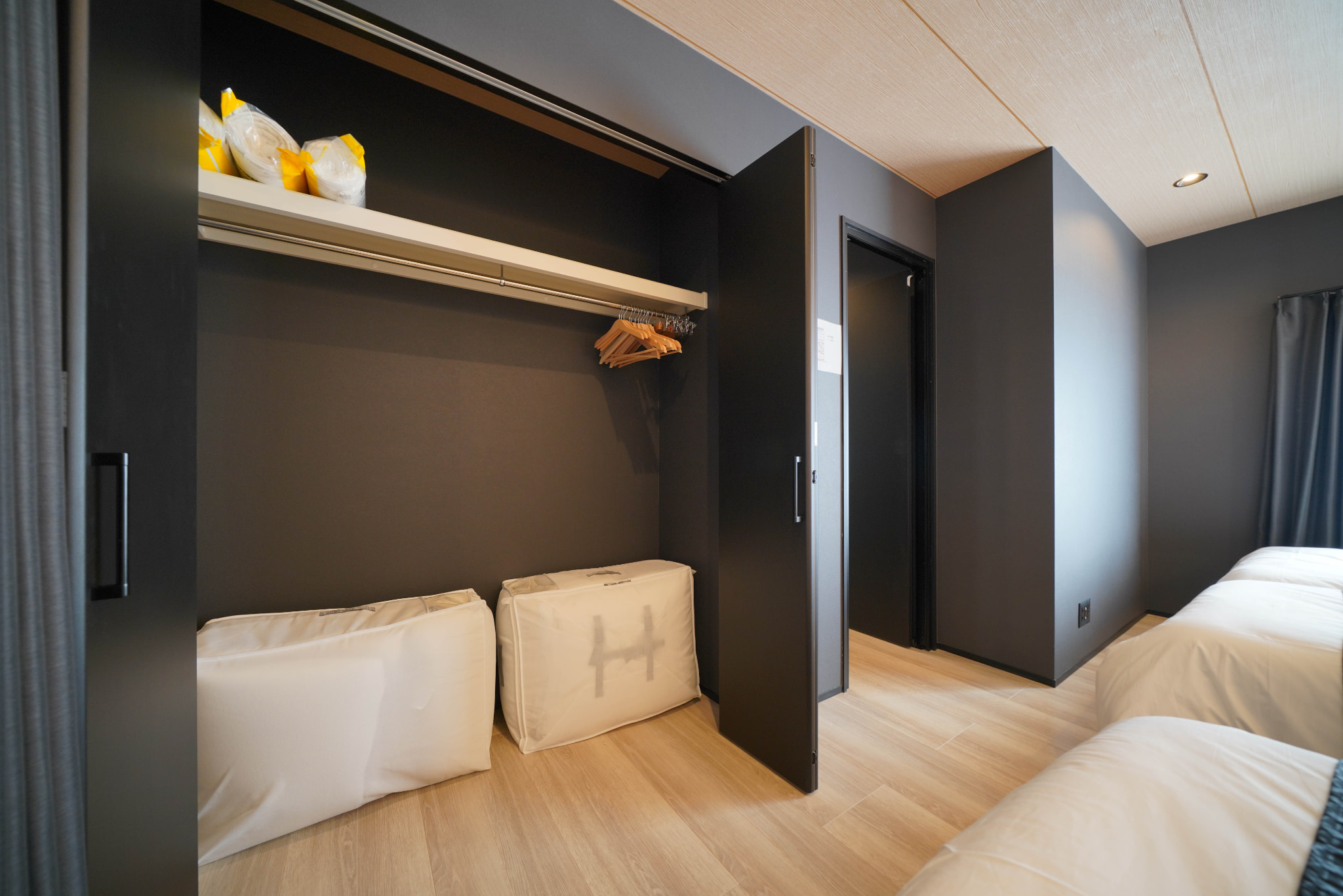 LinksHotel上野　301号室　ベッドルーム