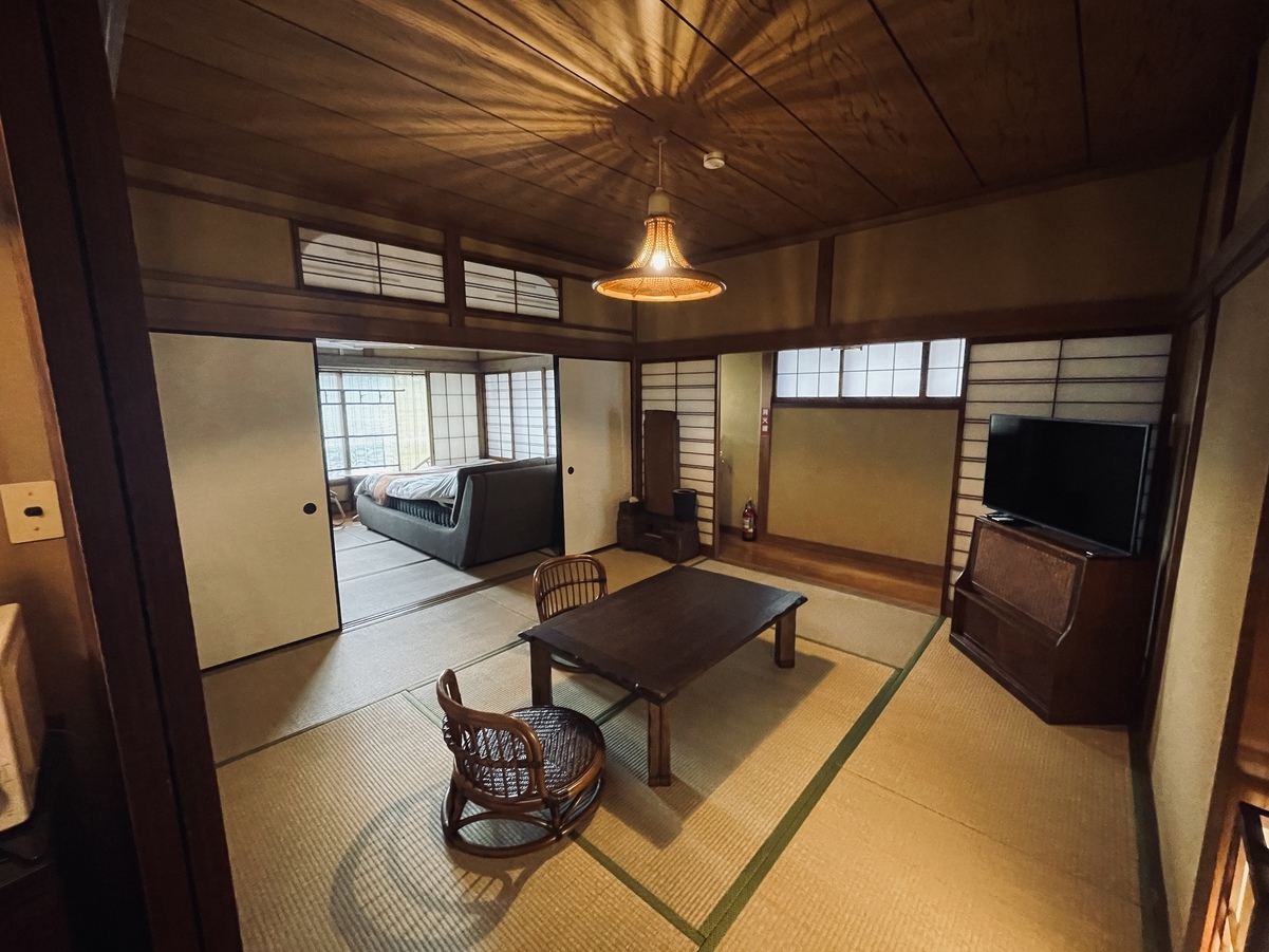 【スタンダード】有名名所へ徒歩圏｜温泉付き古民家で浪曼溢れる優雅なプライベート滞在♪