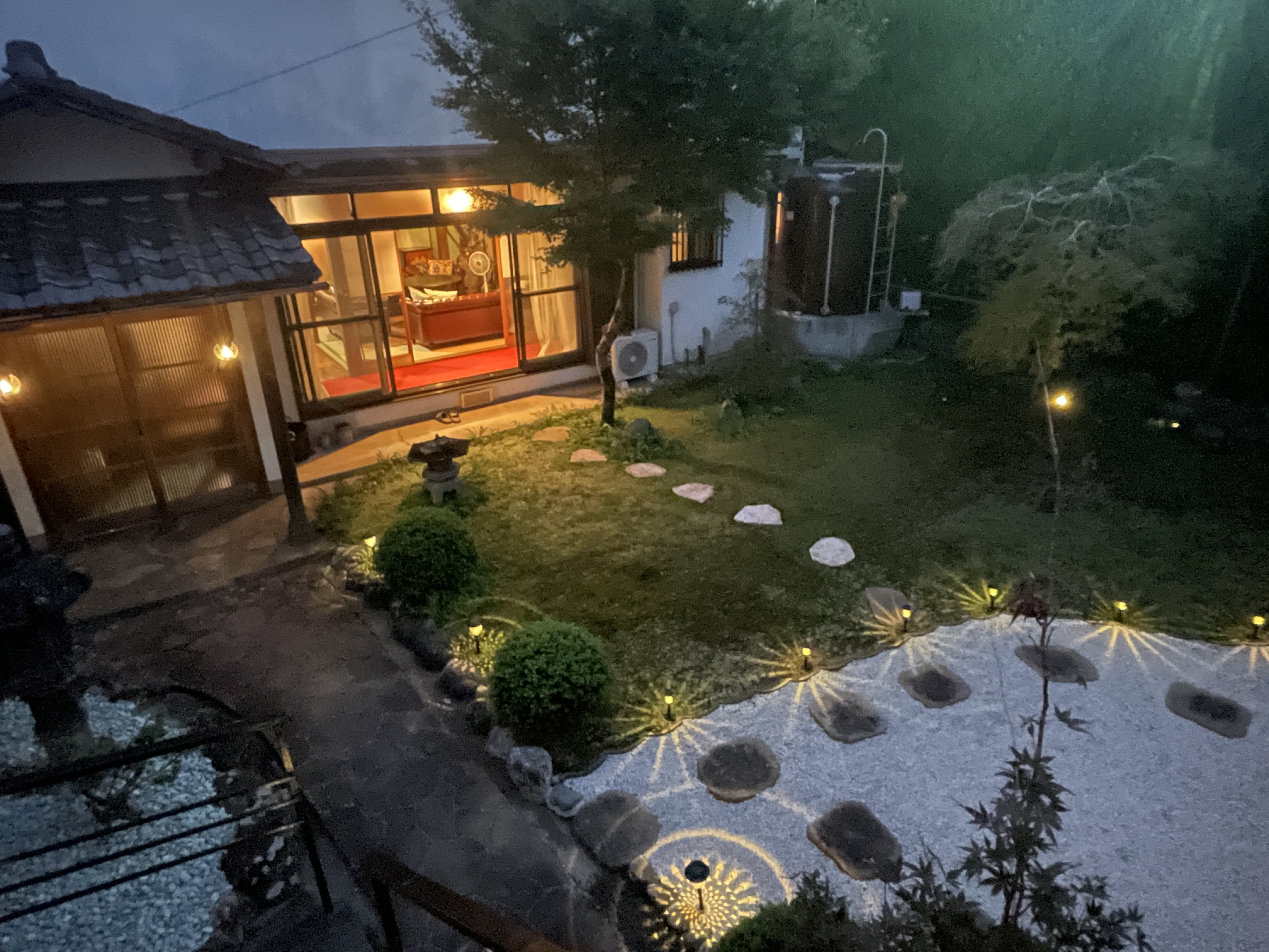 あかりの灯る夜の羽衣楼