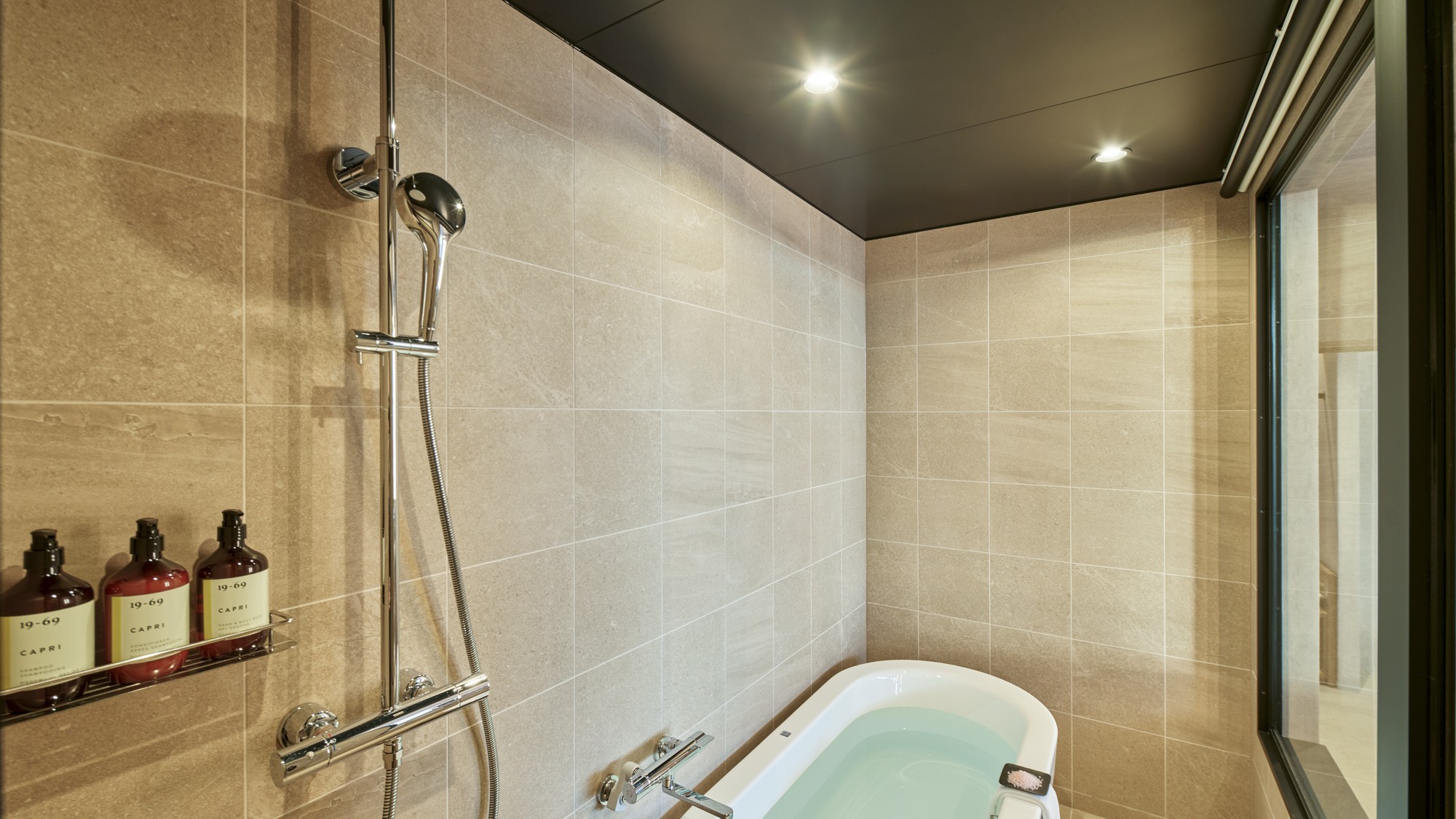 ペントハウスオーシャンビュー（WEST棟）6