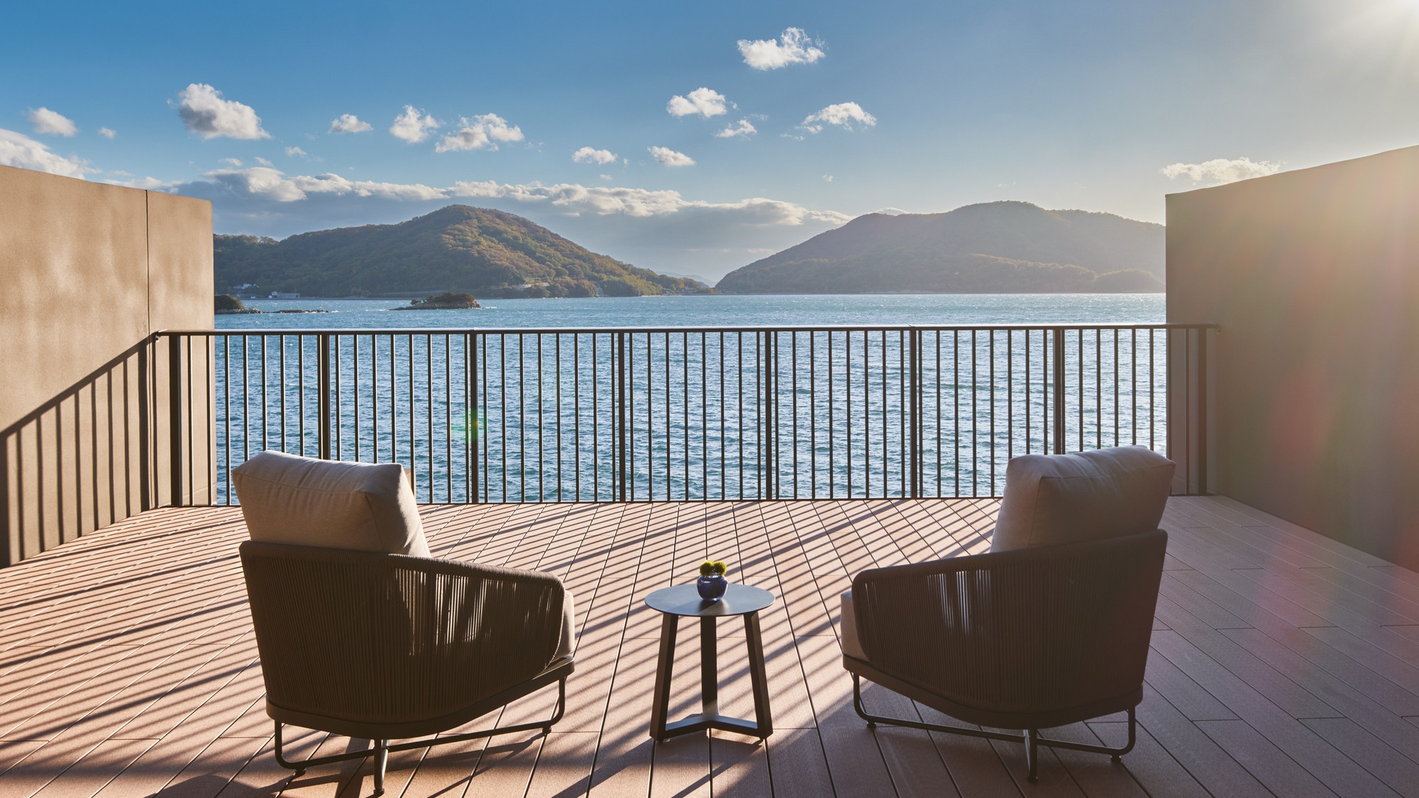 テラスバンクオーシャンビュー（WEST棟）2