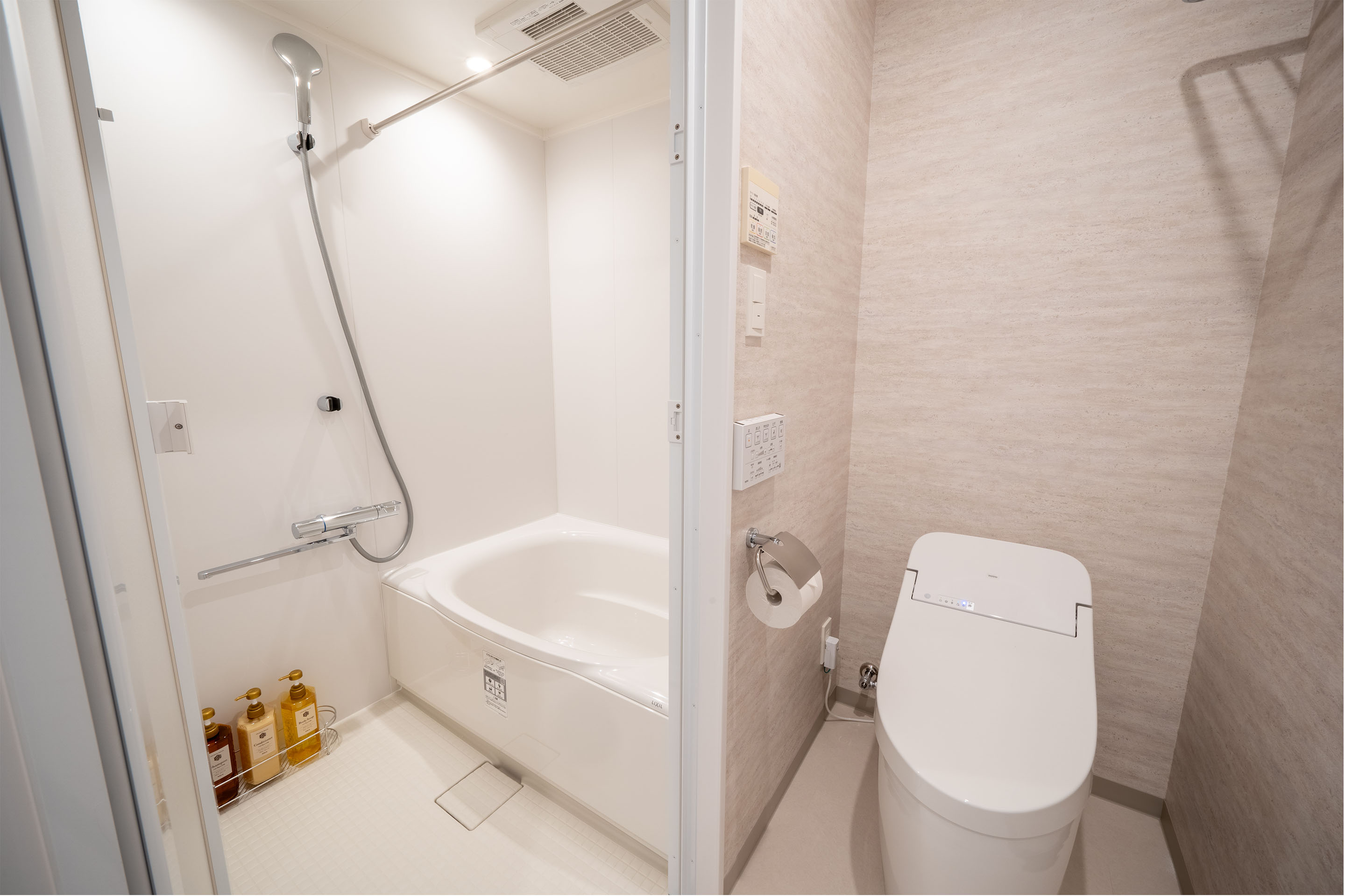 ファミリスイート浴室