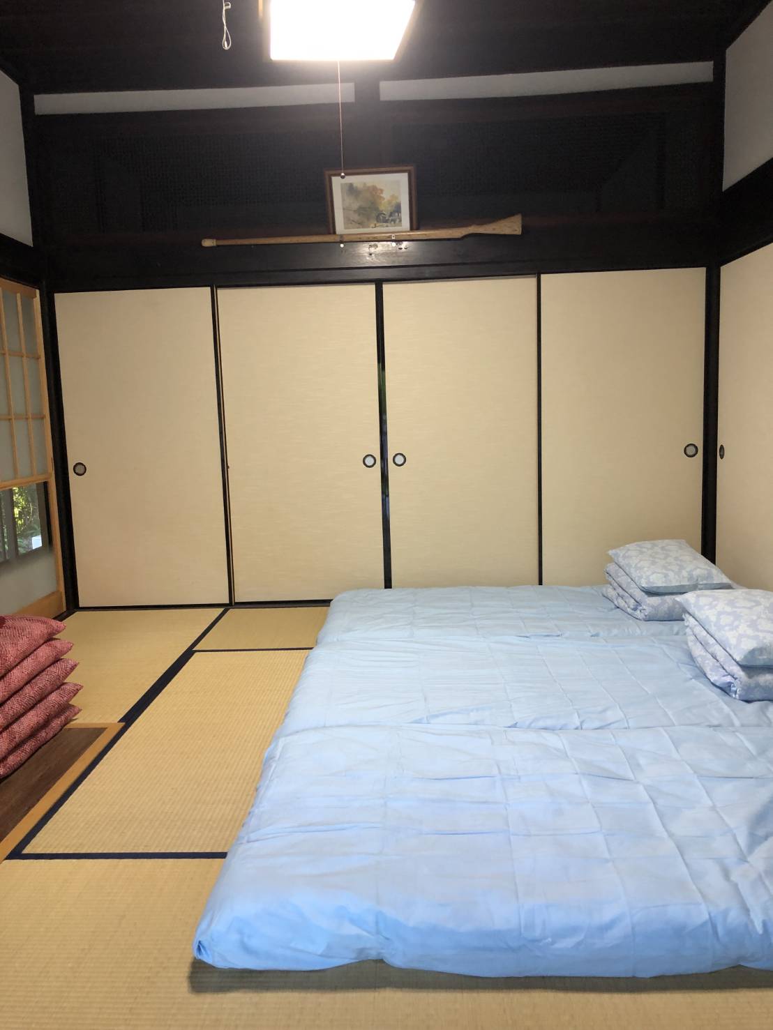和室8畳　布団3組