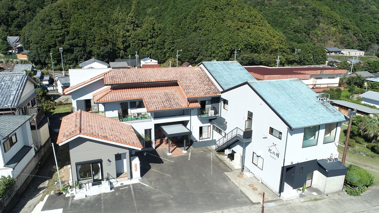 【 連泊限定◇素泊まり 】のんびり長期滞在におすすめ♪平日のみのお得なプラン