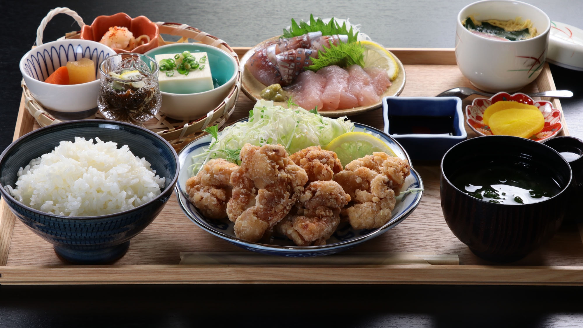 【夕食付】釣りなど朝が早い方におすすめ！日替わり定食付きプラン