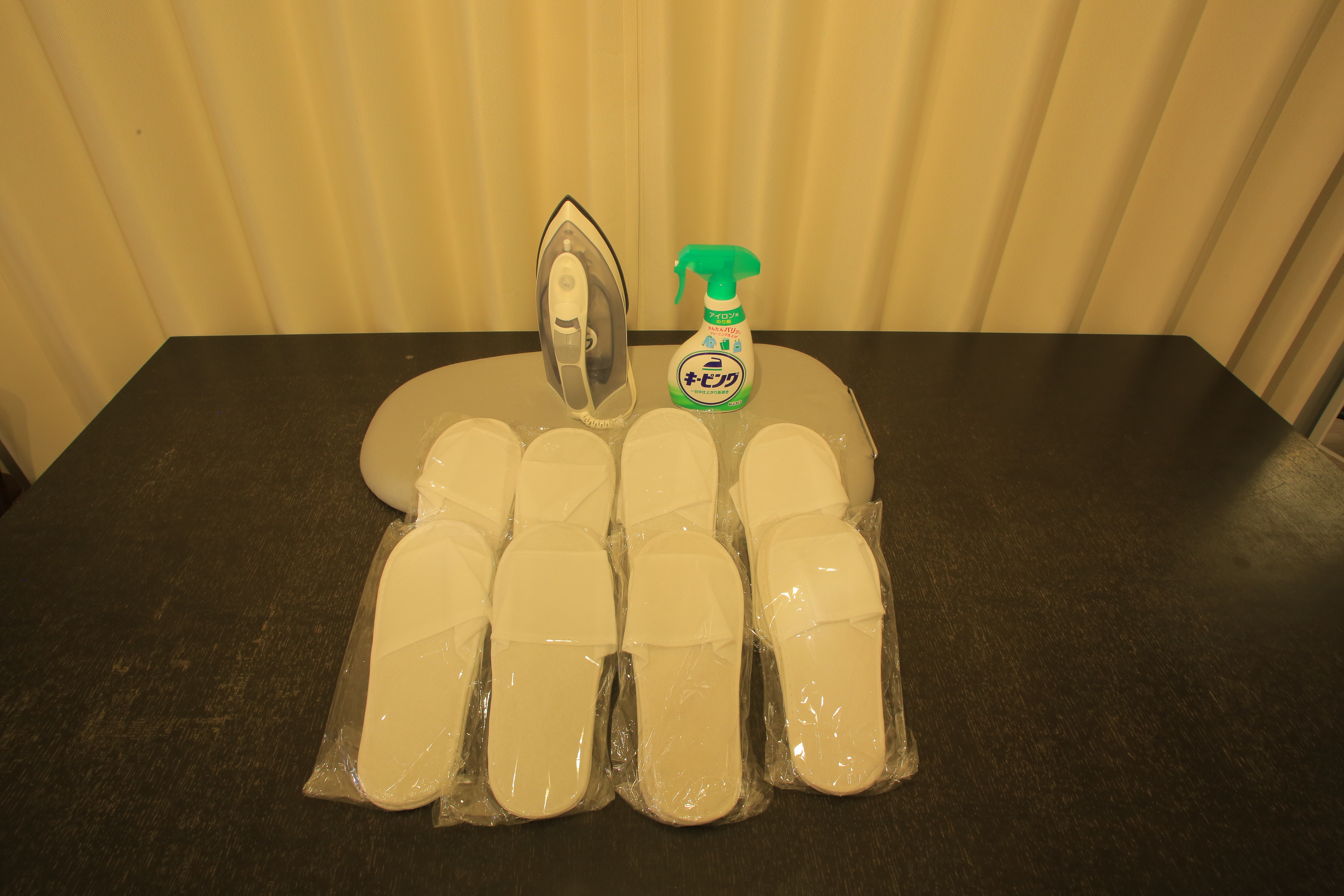 スリッパ・アイロン