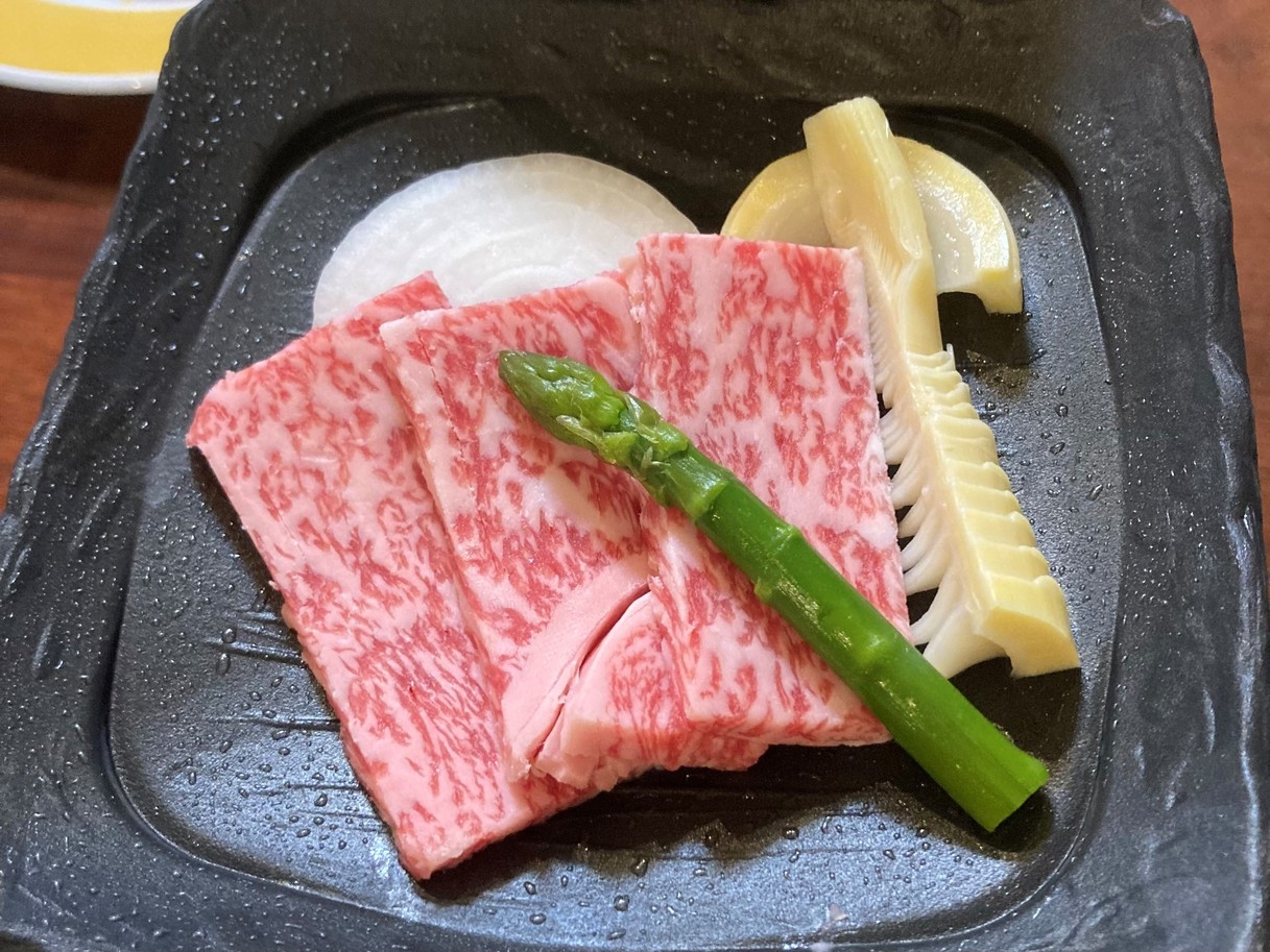 地元旬食材で山の宿の創作会席コース　