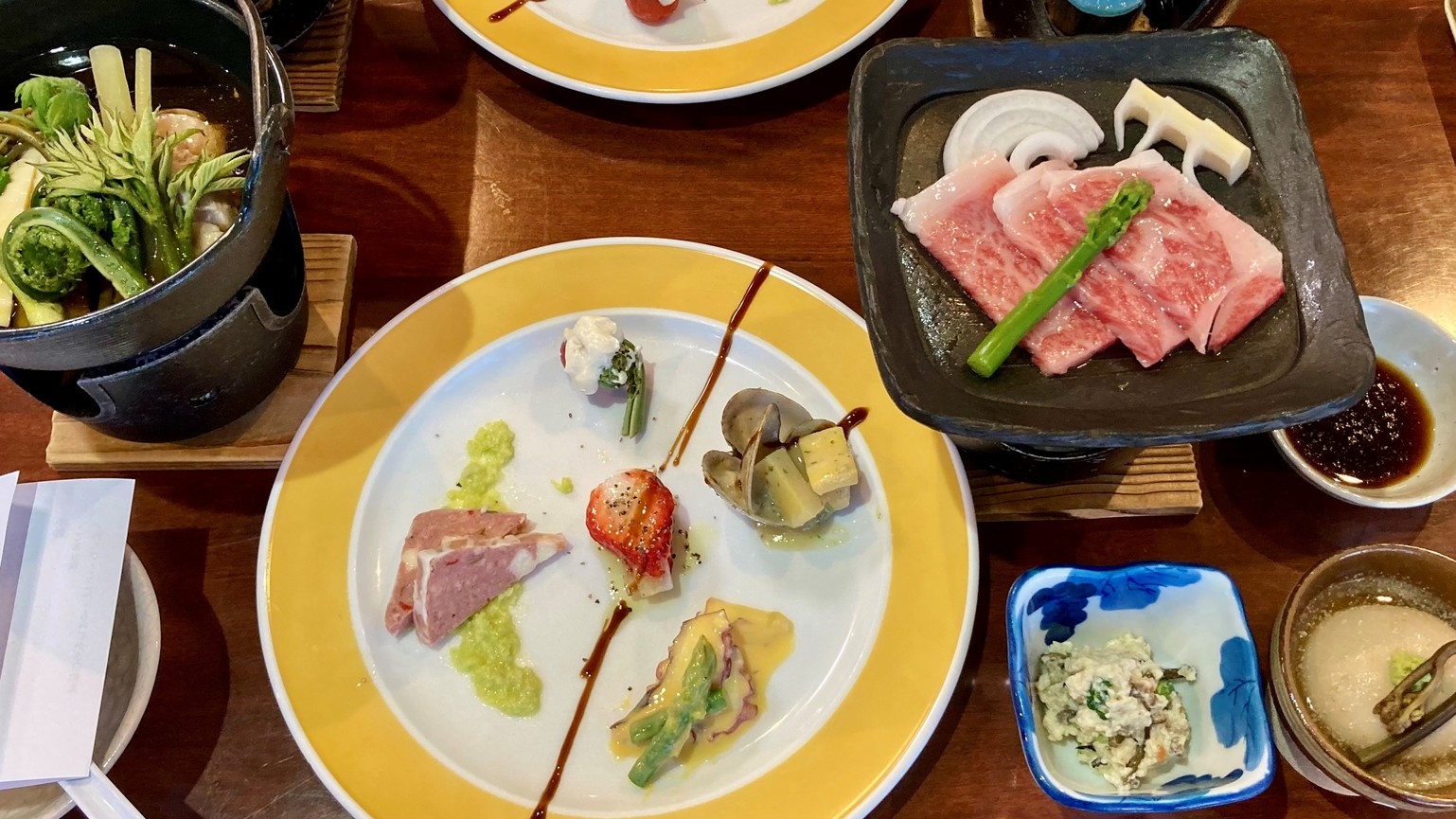 地元旬食材で山の宿の創作会席コース　