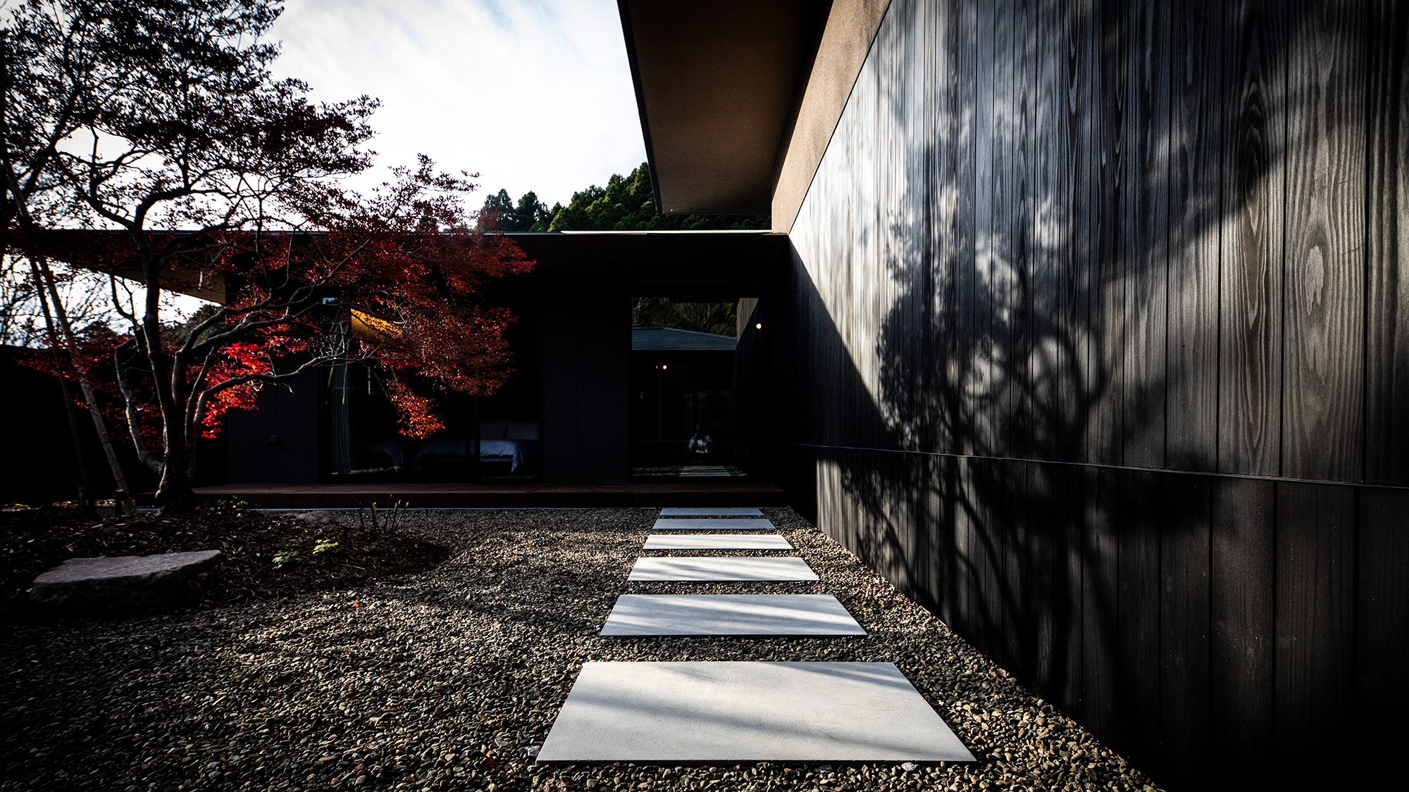 MODA 05. 影の陰影が景色を時間ごとに変えていく