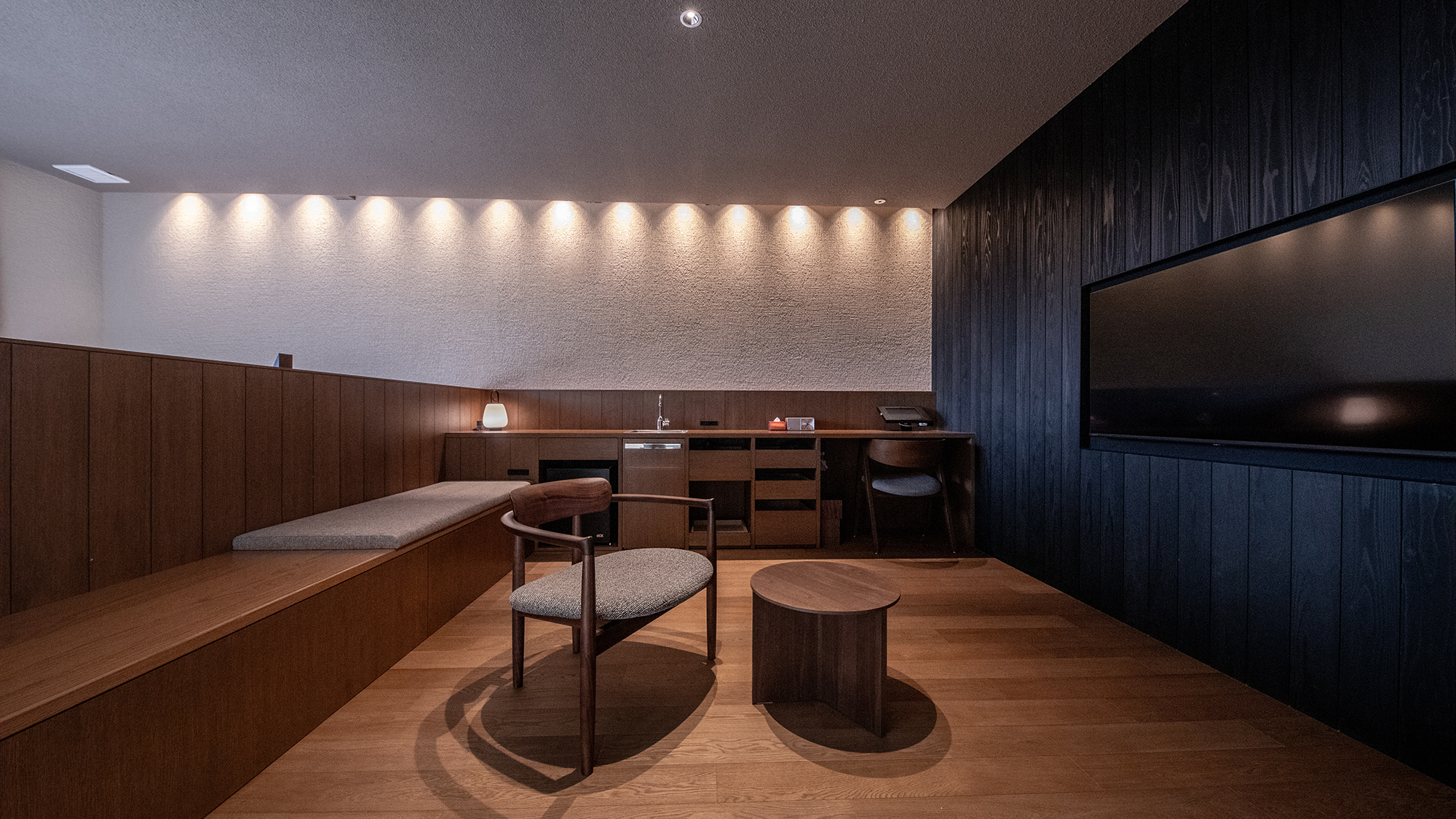 MODA 06. / MODA 07. 静けさと居心地を大切にした室内空間