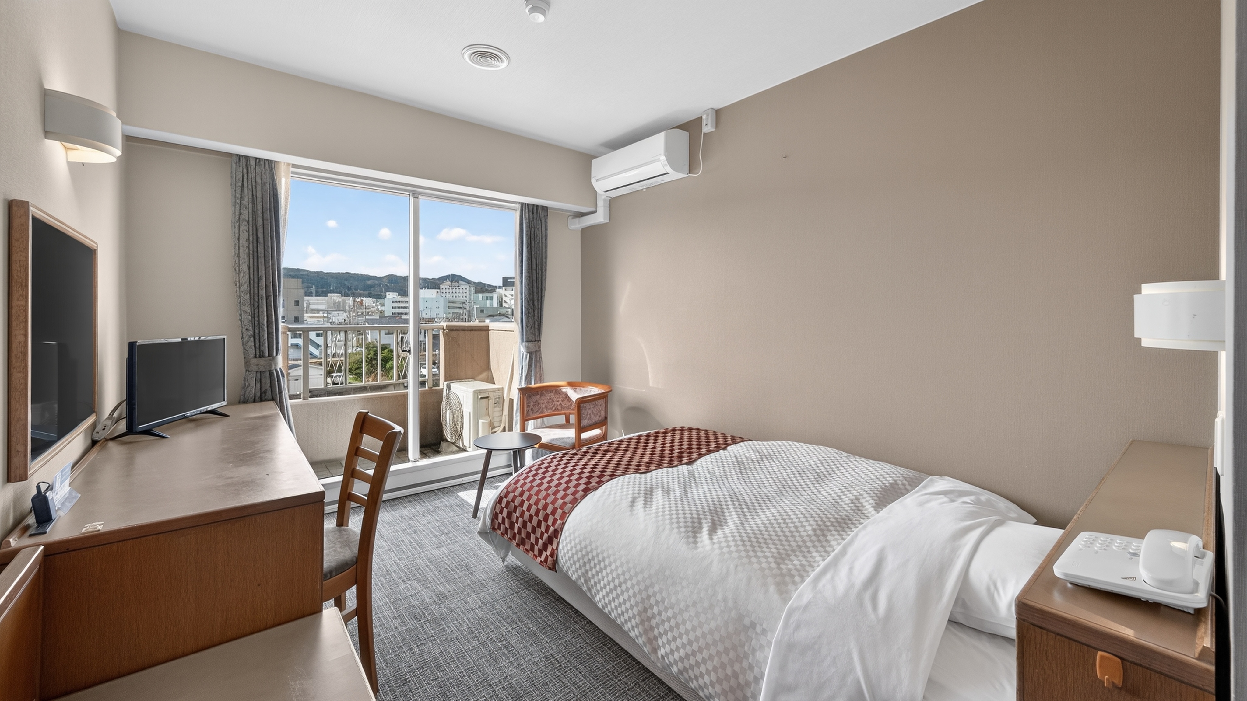 【禁煙】スタンダードダブル｜カップル・ご夫婦に