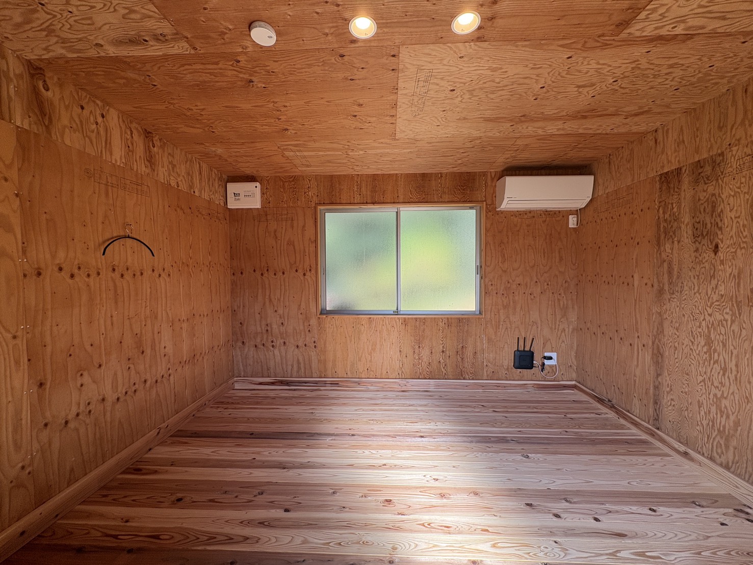 CAMPBOX素泊まりプラン室内