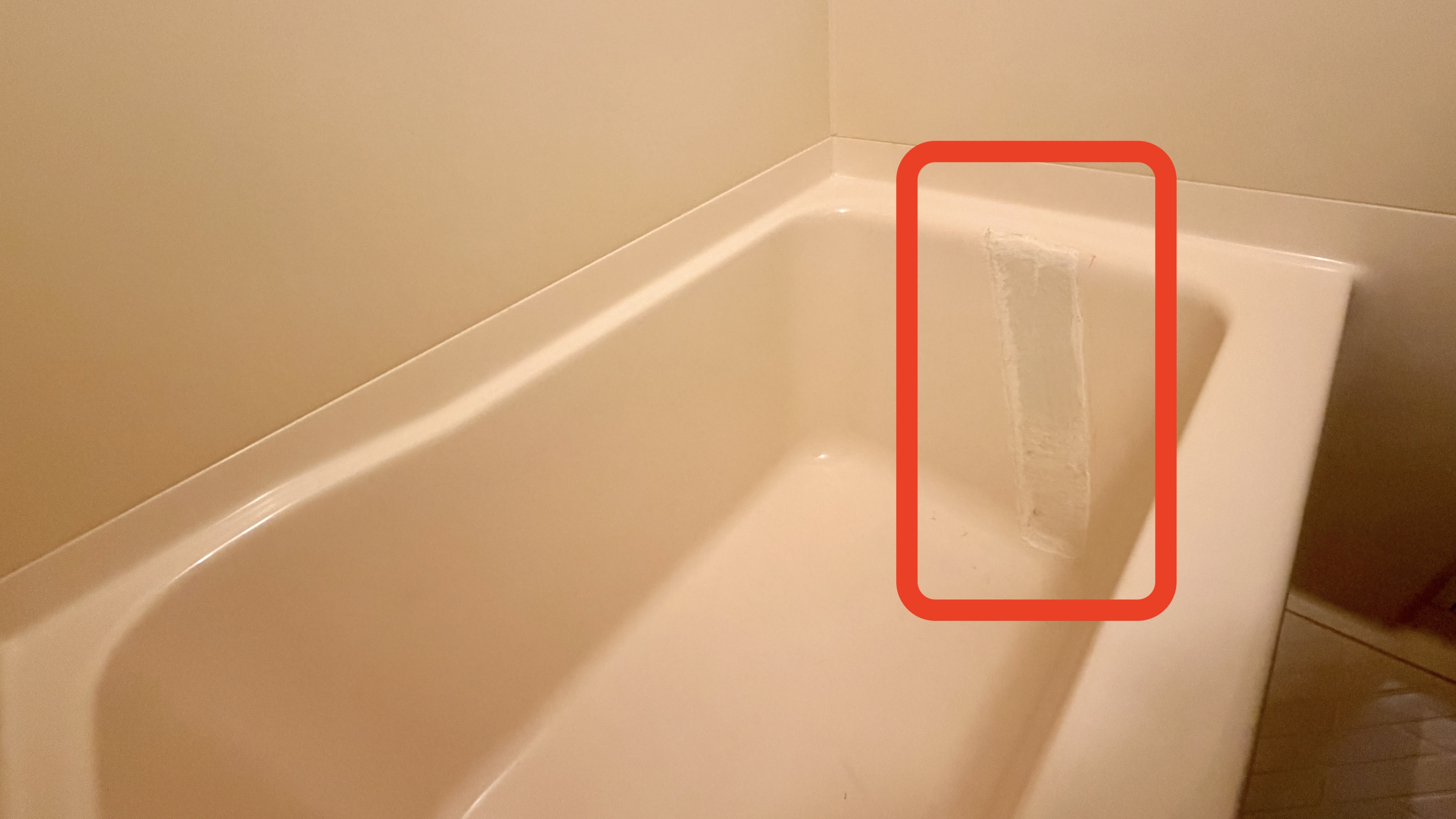 【訳あり】ツインルーム（バスタブの内側に補修跡あり）※気になる方は他のお部屋をご予約されてください