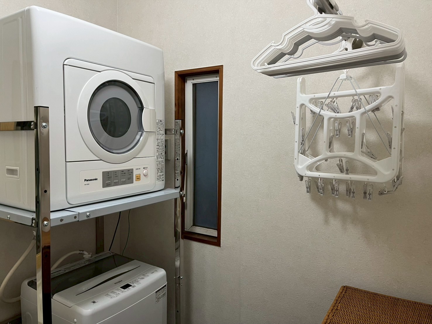 【長期滞在割】【何名でも1棟貸切20000円】定員9名／10泊〜／素泊まり＜シモンズ製ベッドで快眠＞