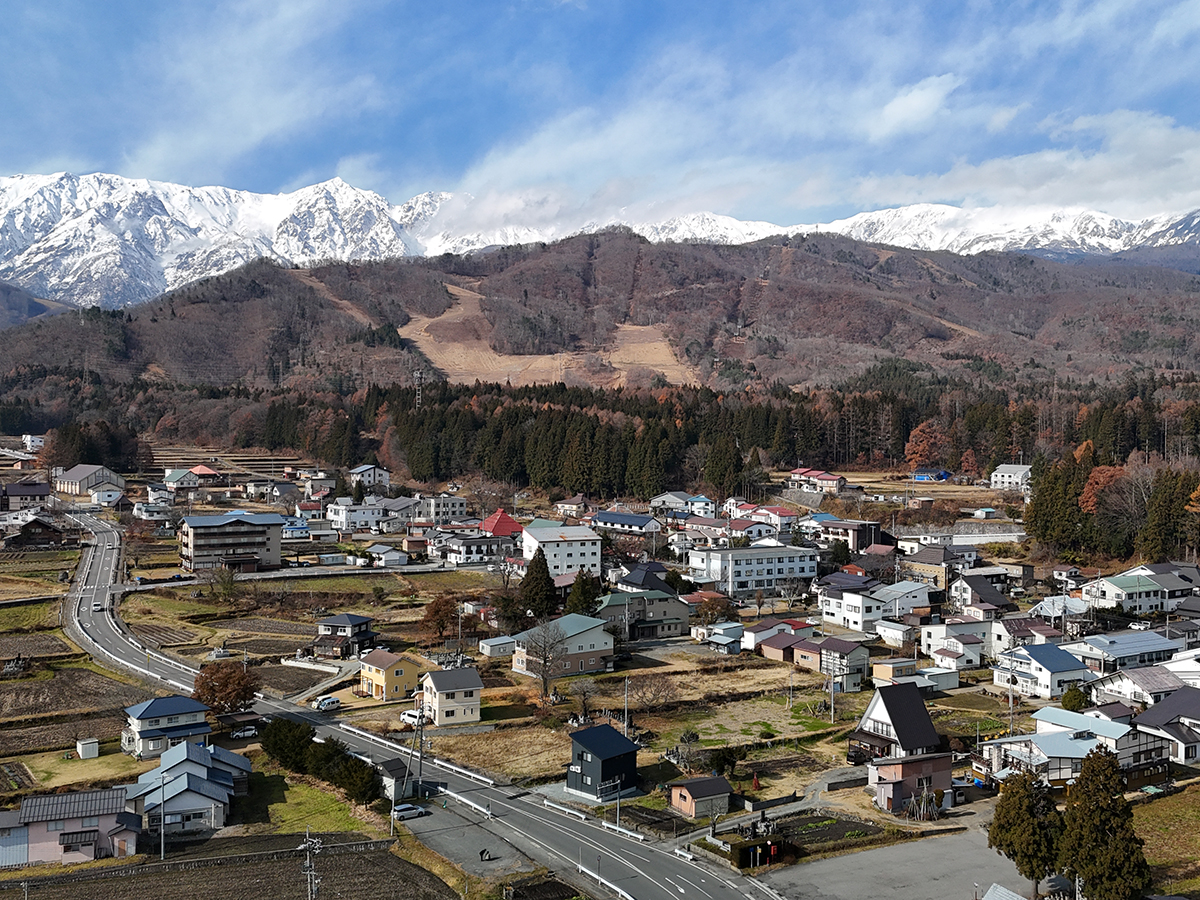 Northern Alps and Hakuba Icicle House