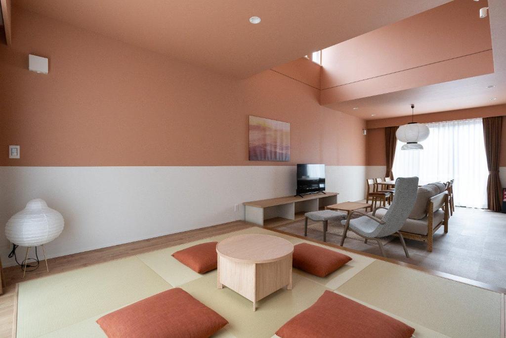 【茜】リビングルーム