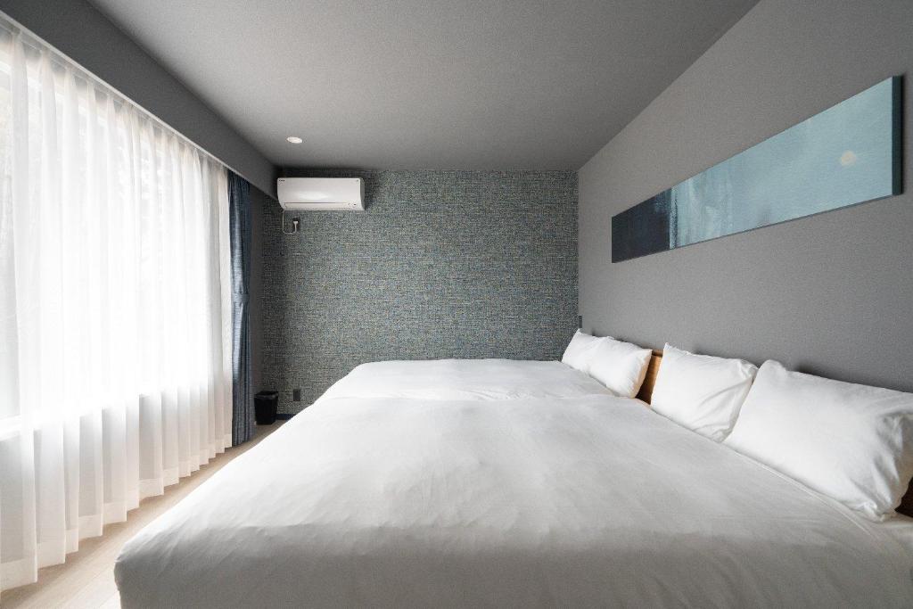 【藍】ベッドルーム