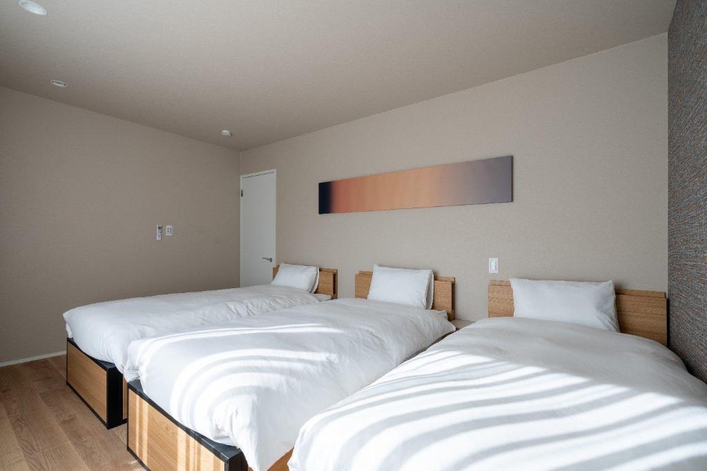 【茜】ベッドルーム