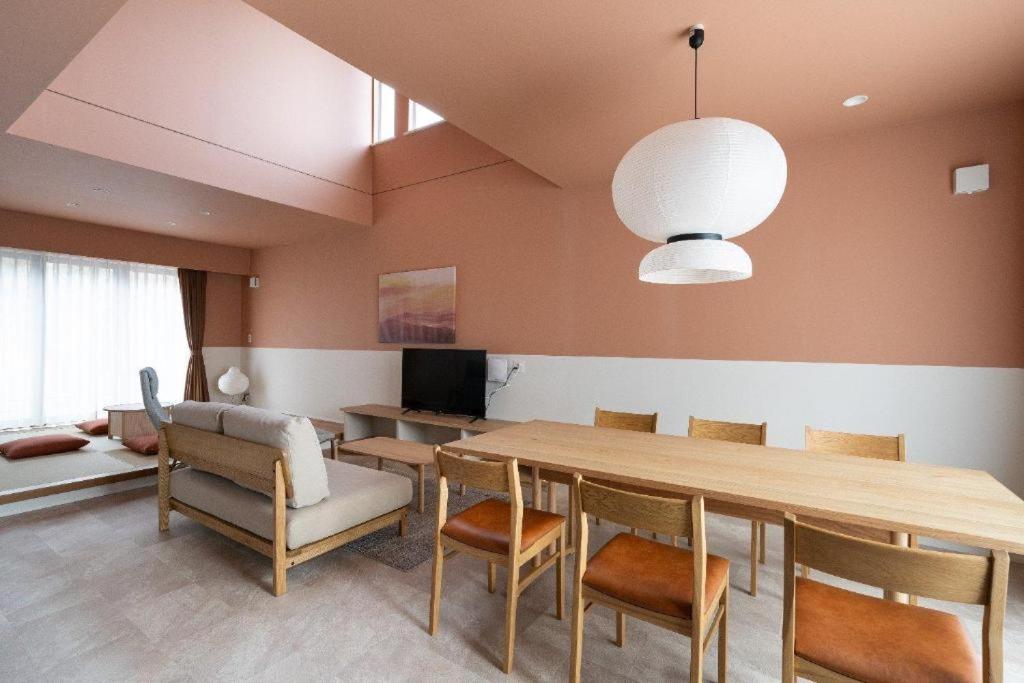 【茜】リビングルーム