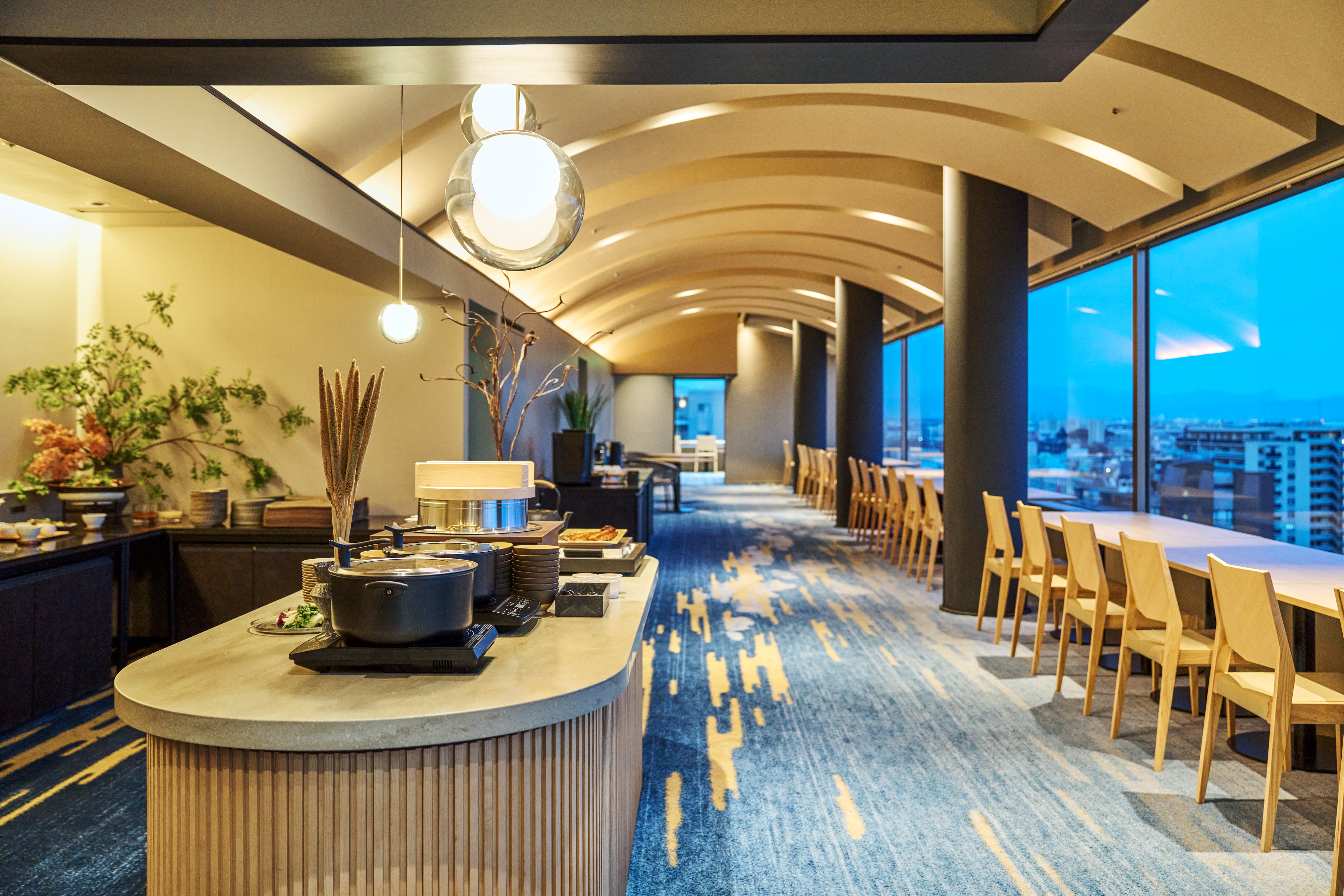 【朝食会場｢空景 SORAKEI｣】