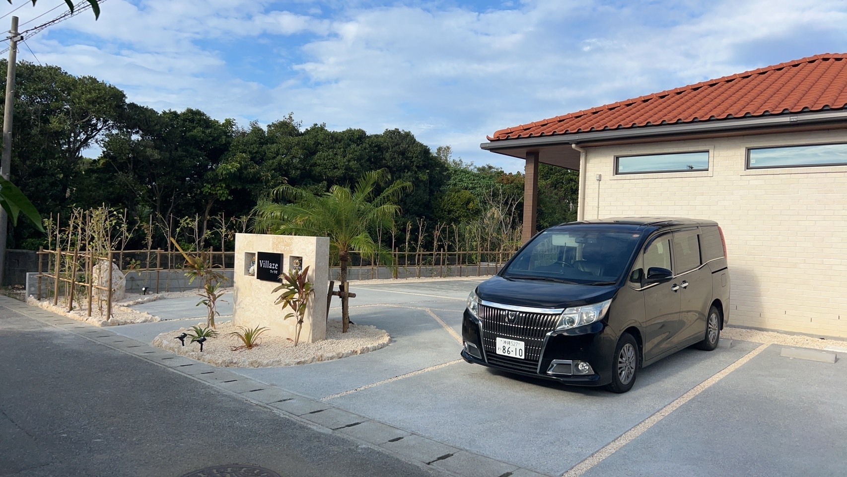 【レンタカー無料！３泊】古き良き沖縄の風景が息づく静かな一棟貸しヴィラ【基本料金の１０％OFF】