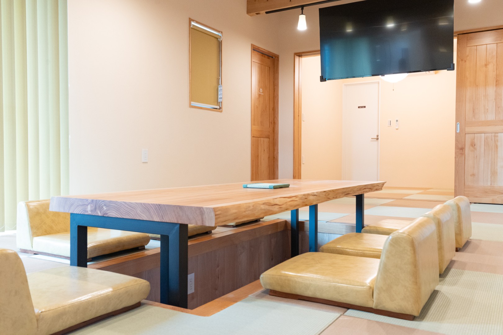 リビングダイニング