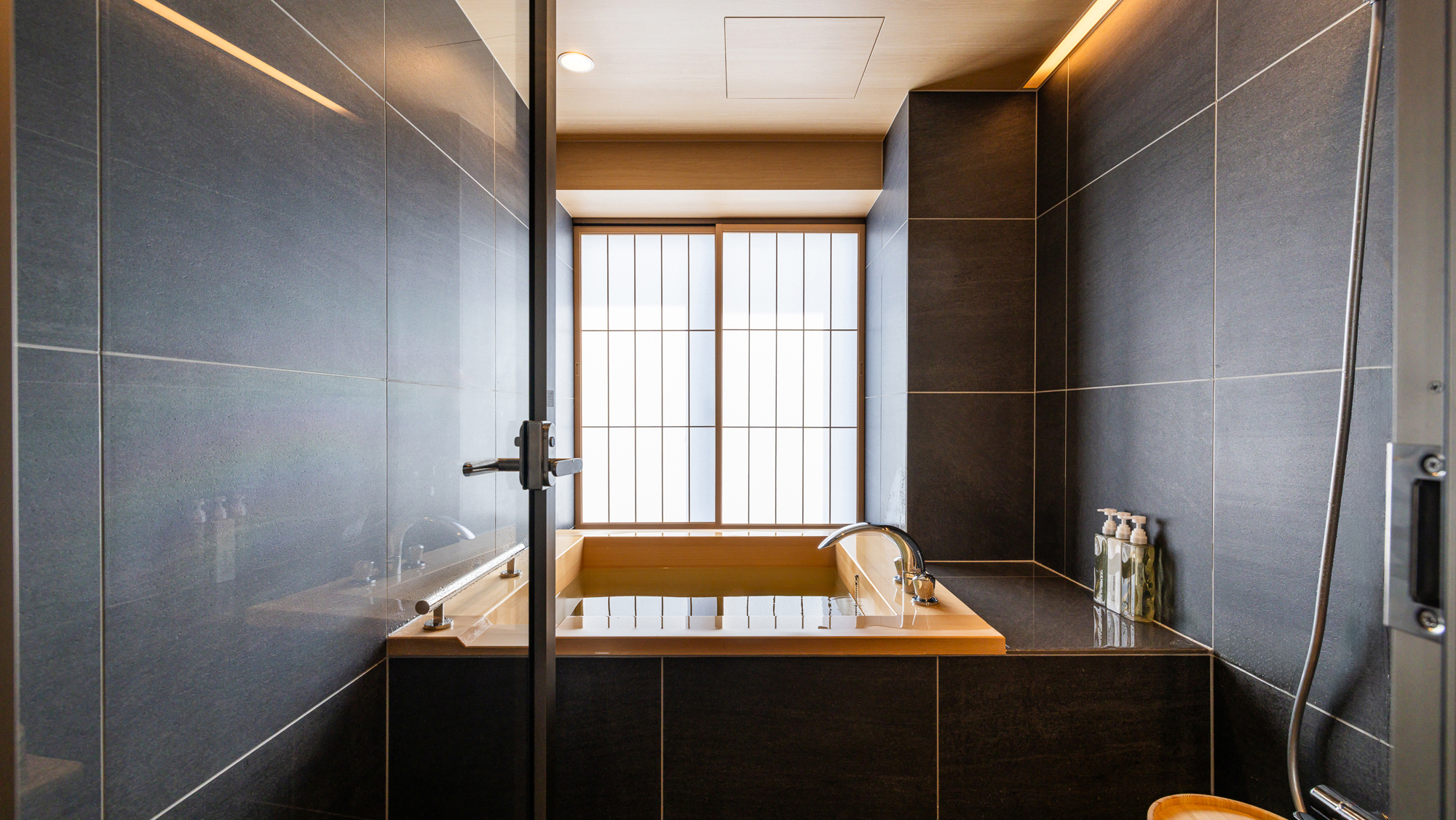 スーペリアツインベッドルーム