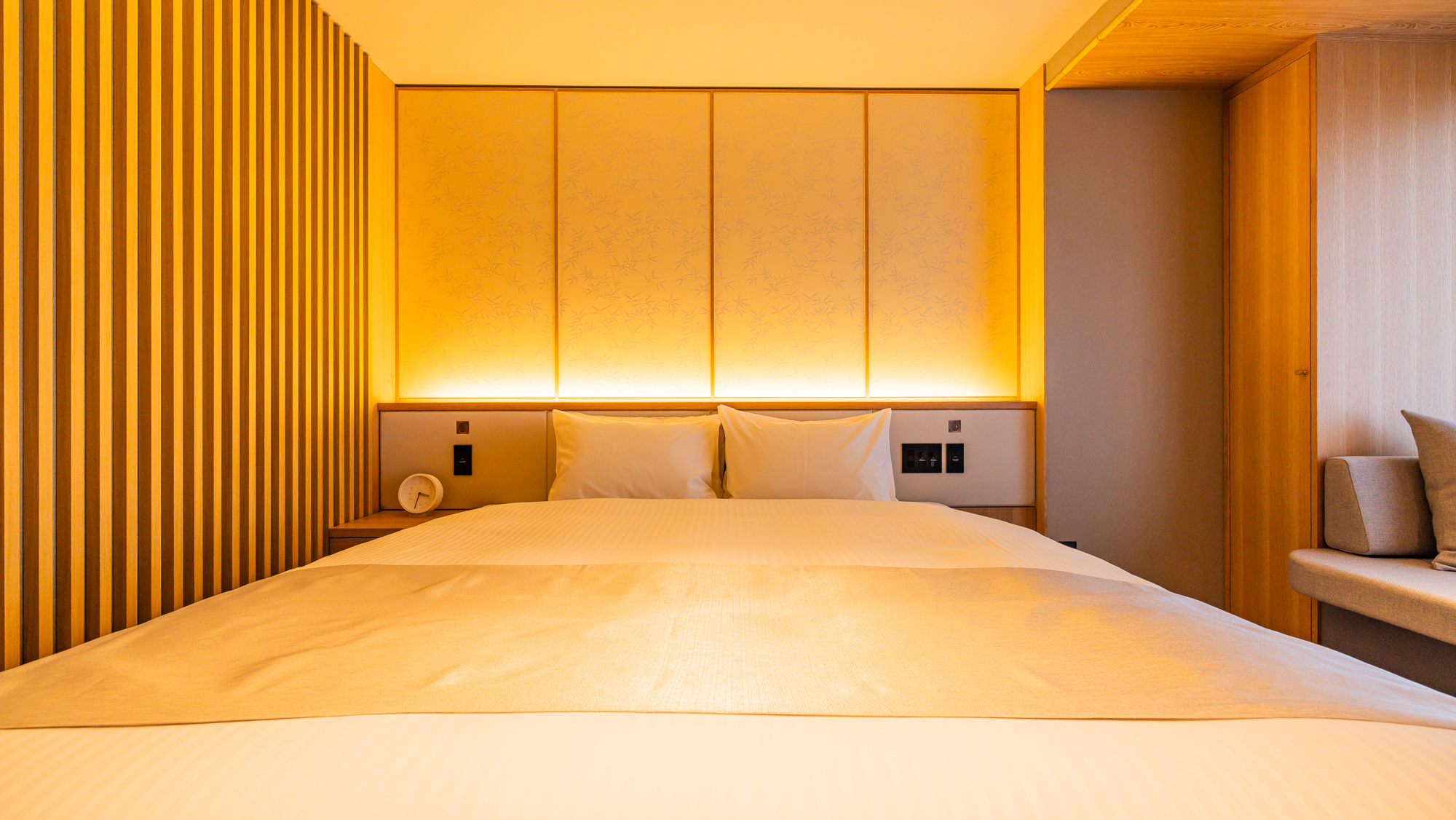 スタンダードキングベッドルーム