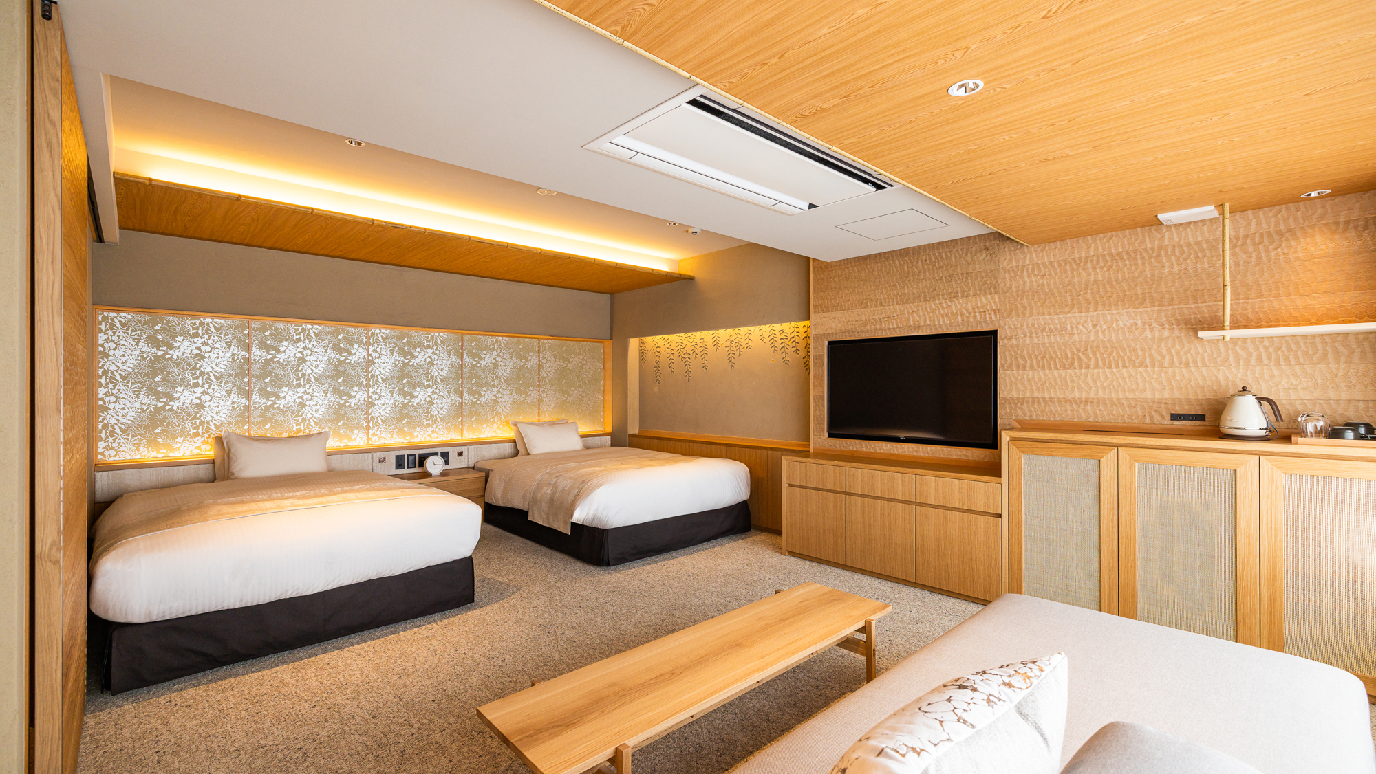 スーペリアツインベッドルーム