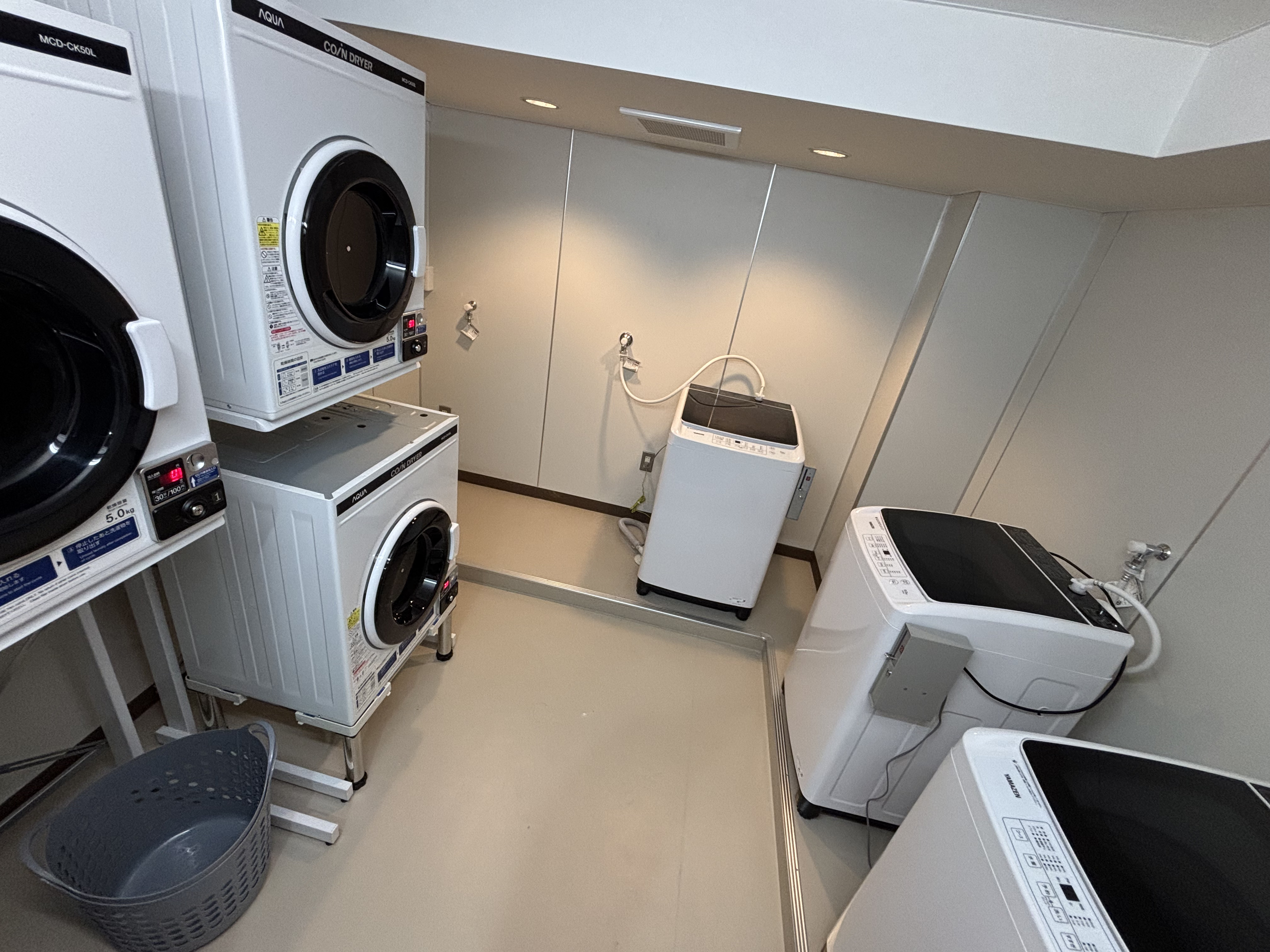 コインランドリー（洗濯機・乾燥機）