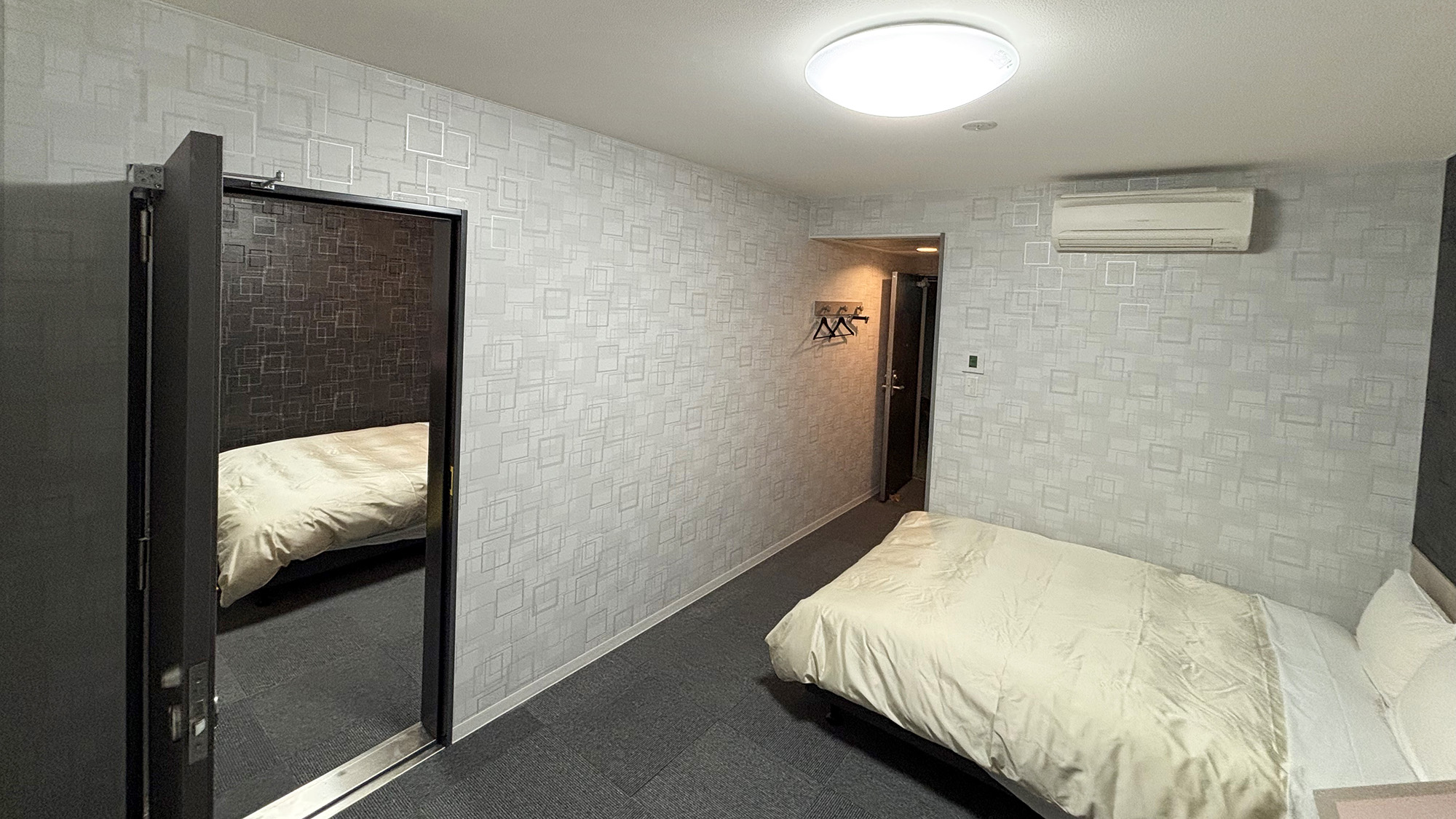 ダブル　コネクティングルーム（１）