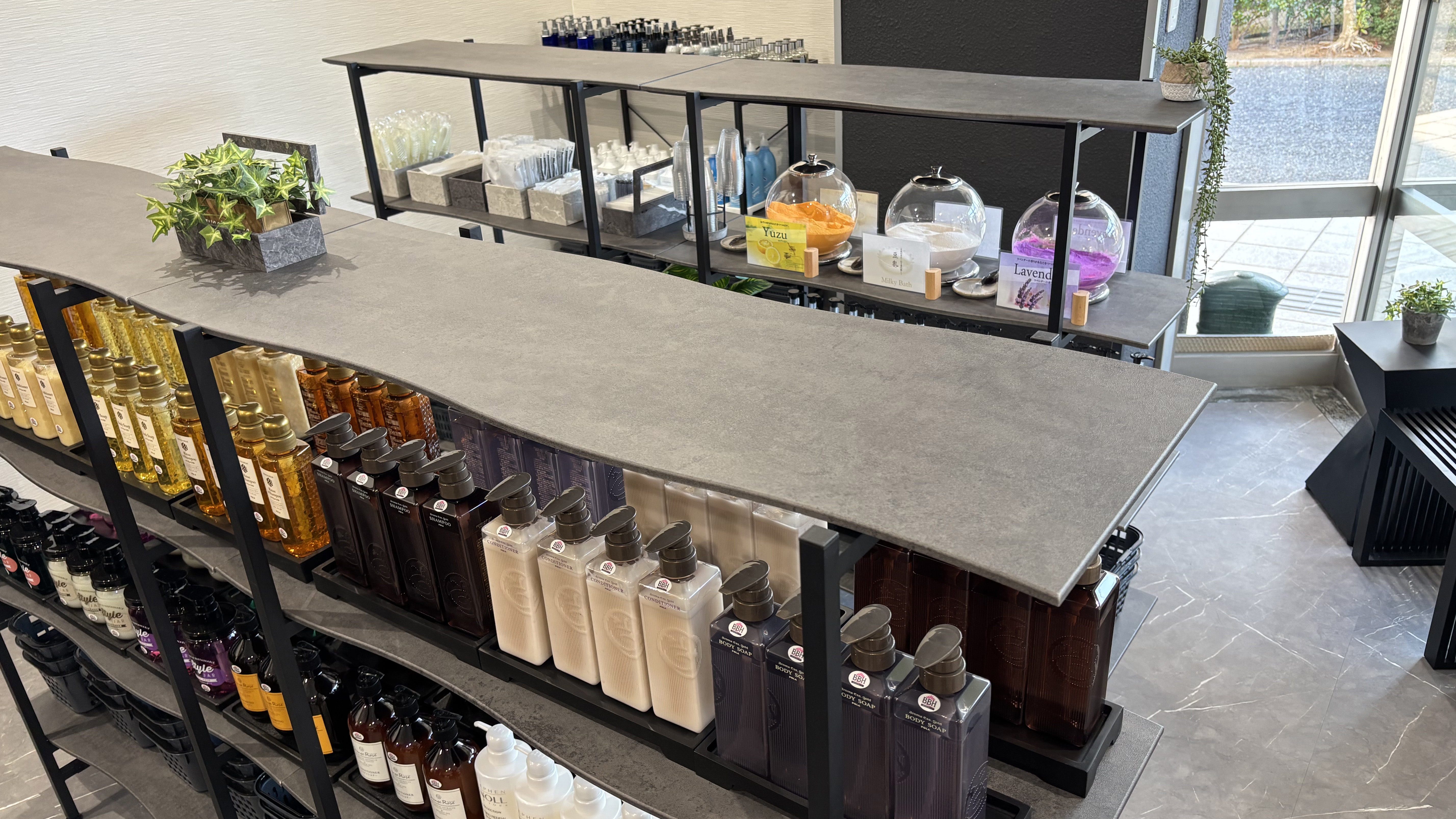 ロビー貸出品コーナー（１）