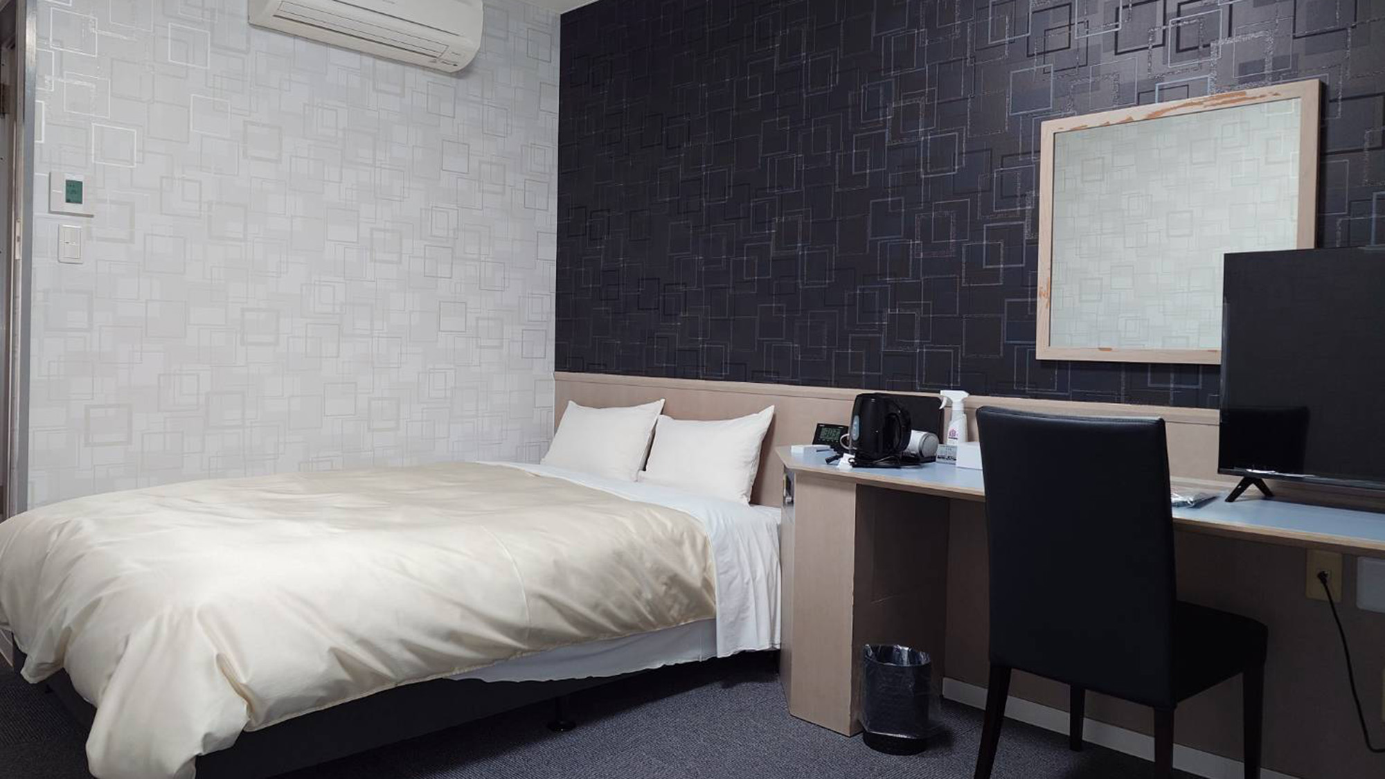 ダブルルーム（２）