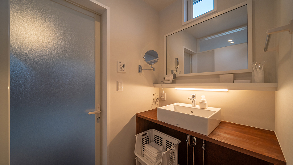 広々使いやすい洗面スペース