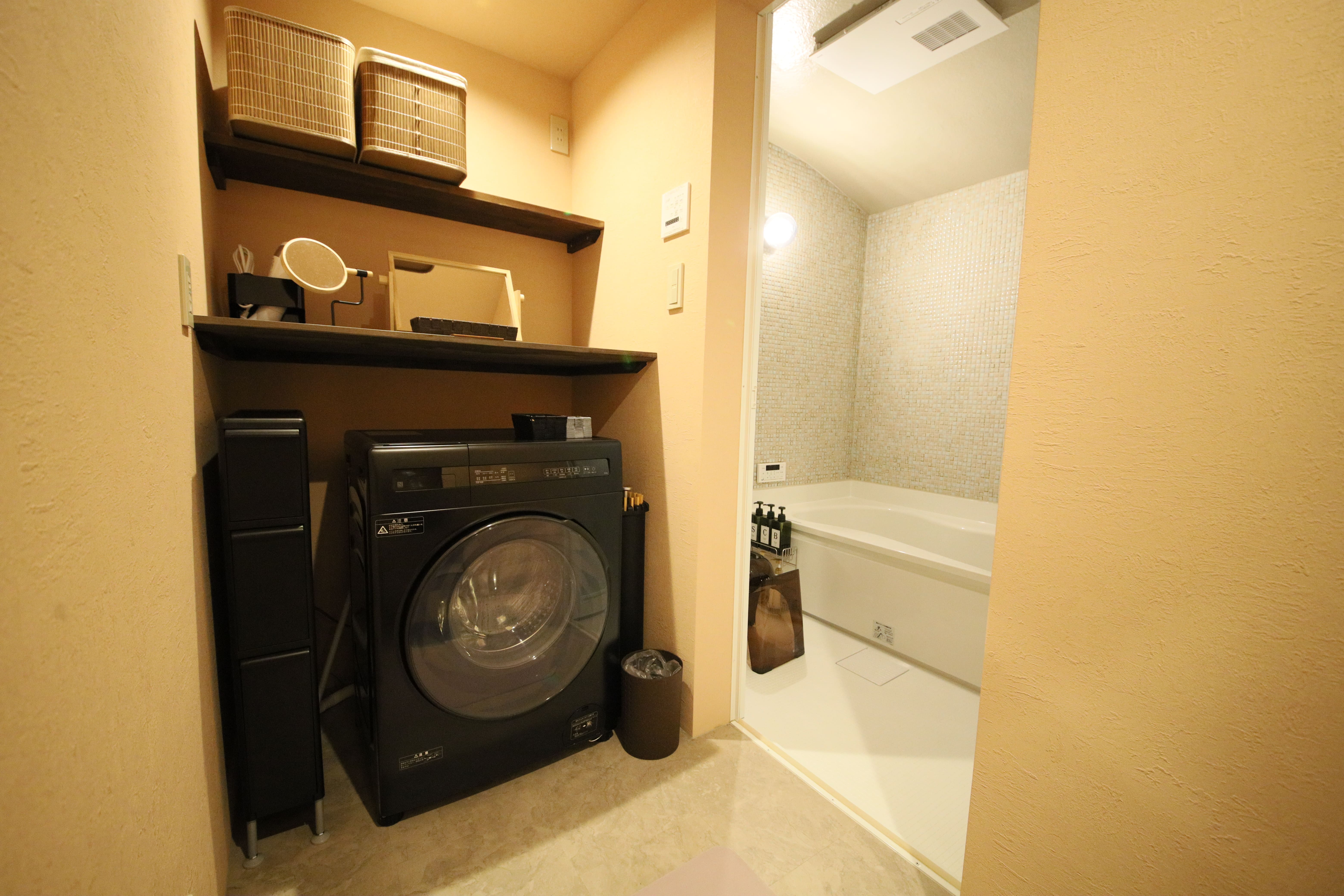 1階浴室・脱衣所・洗濯機