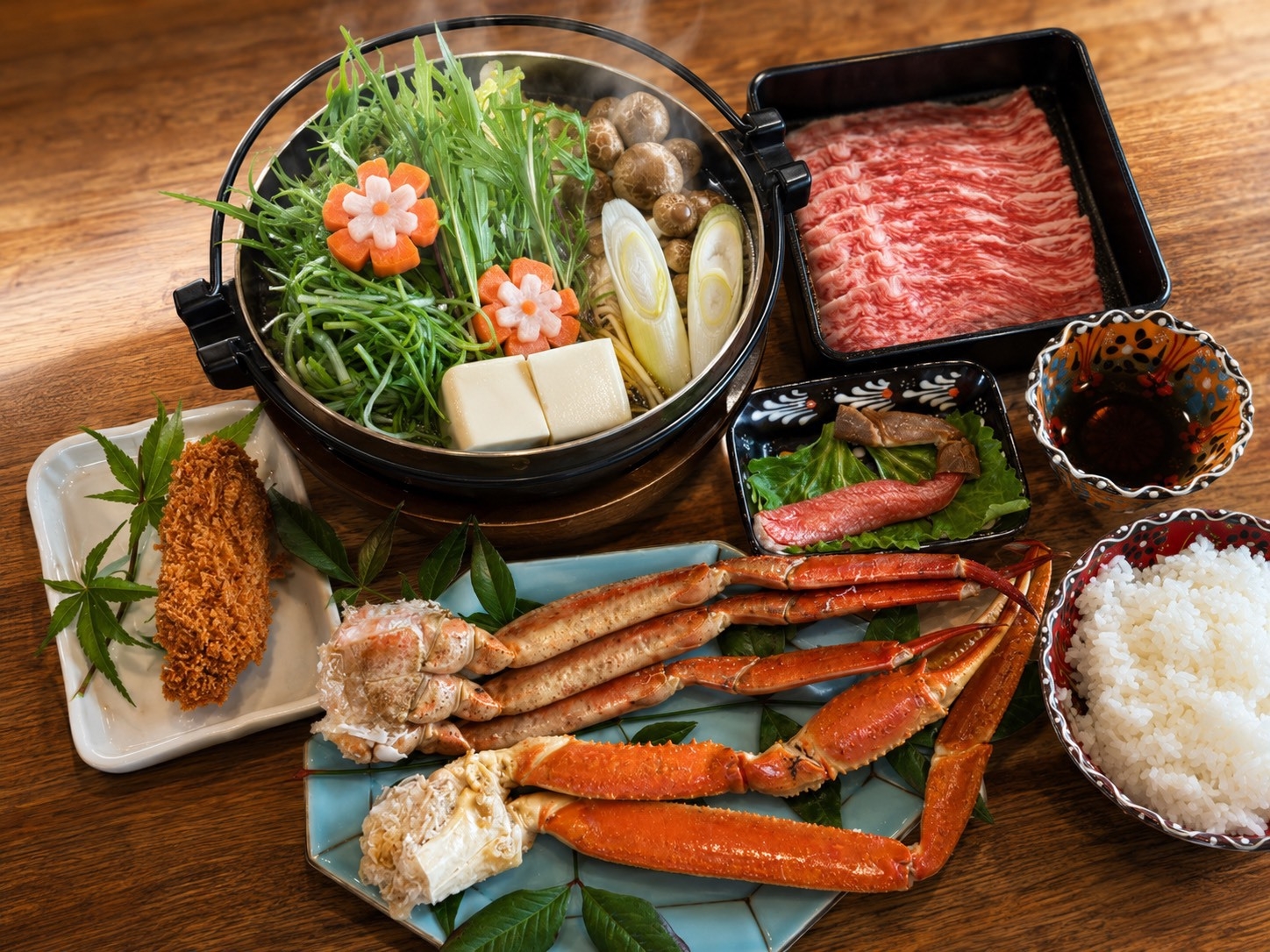 【夕朝食付】海の幸と陸の恵みを満喫！蟹と神戸牛の贅沢御膳コース