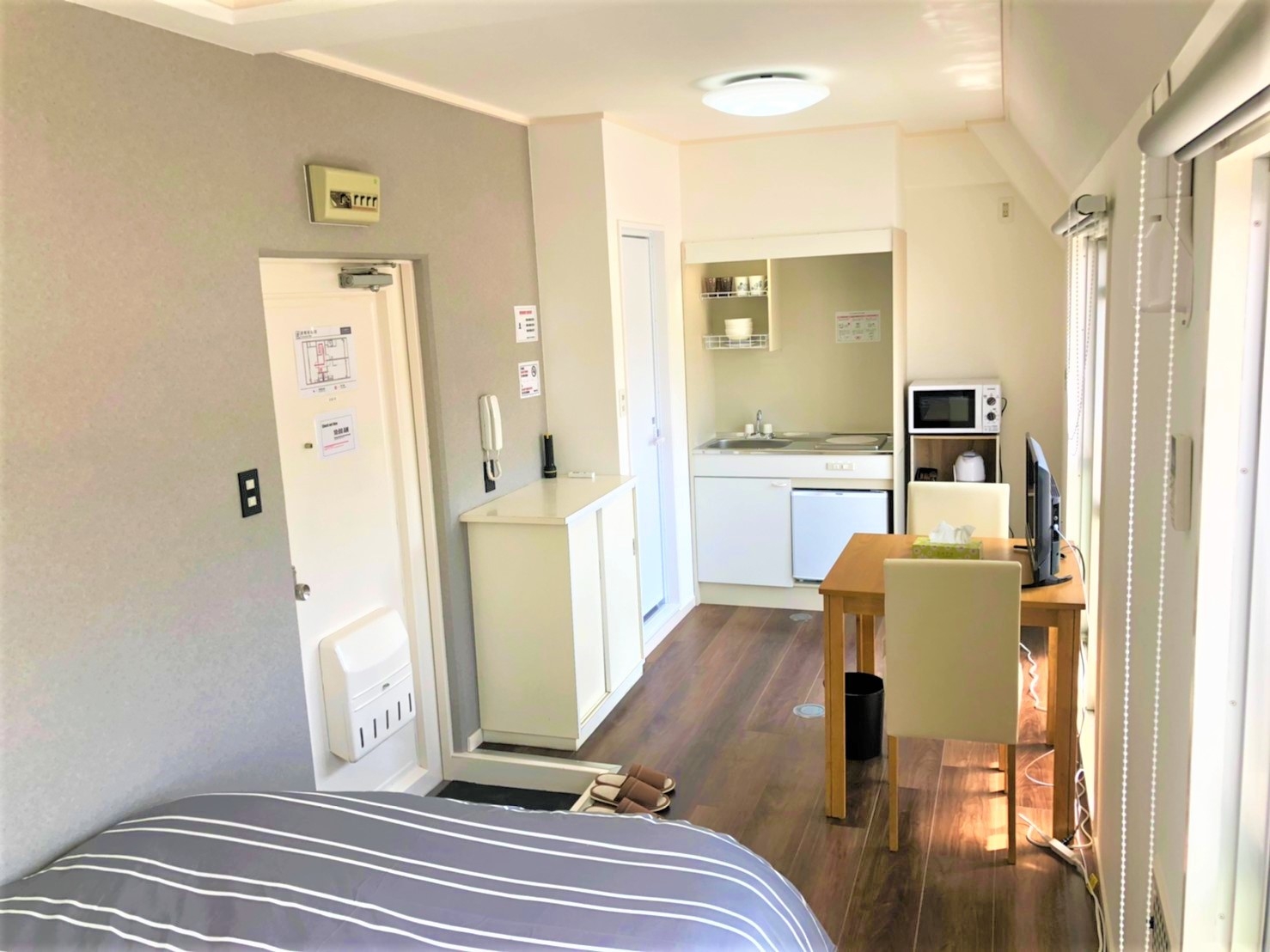 22＊広島市観光に最適/1R/十日市町駅徒歩5分/WIFI完備/素泊まり