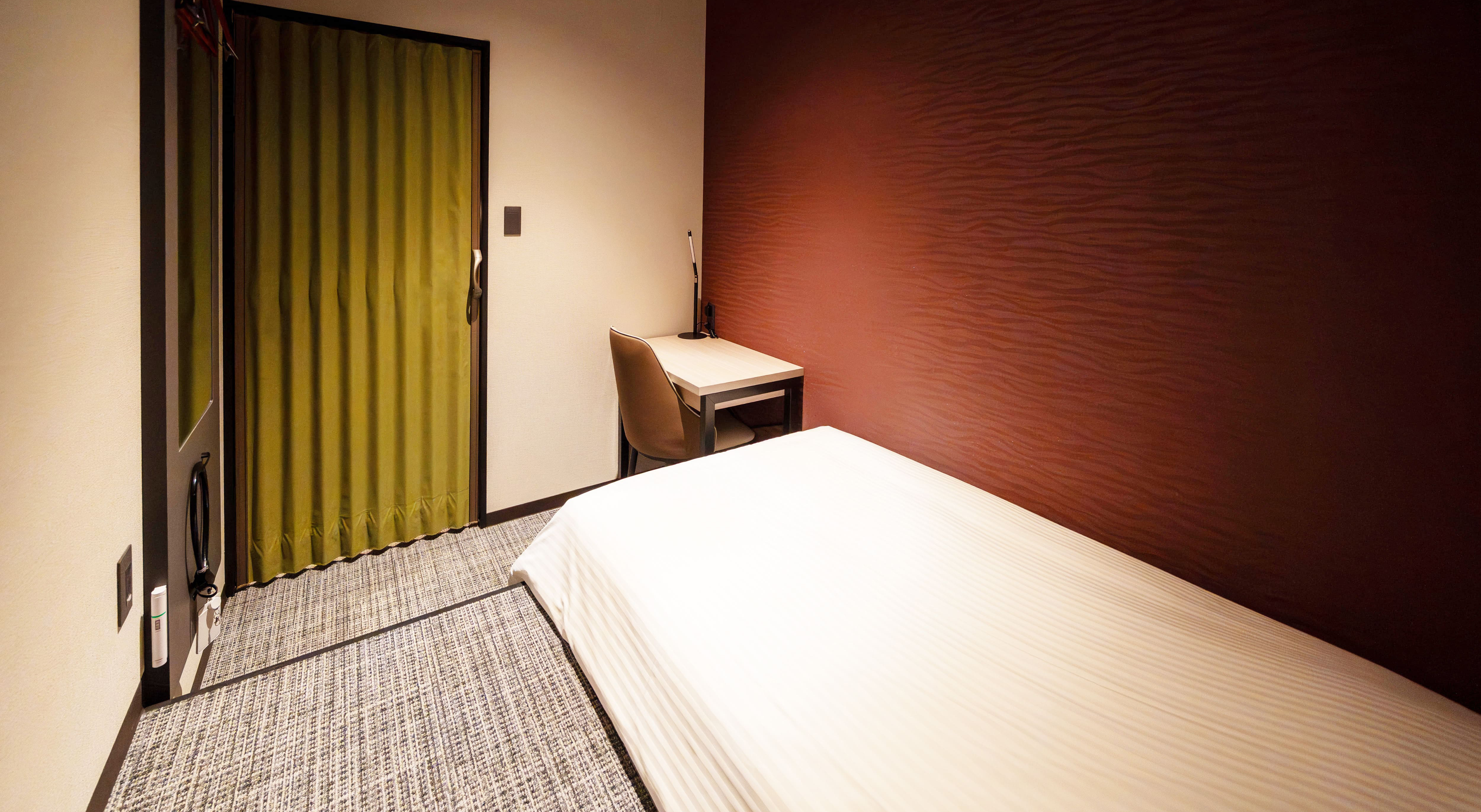 キャビンルーム(C)