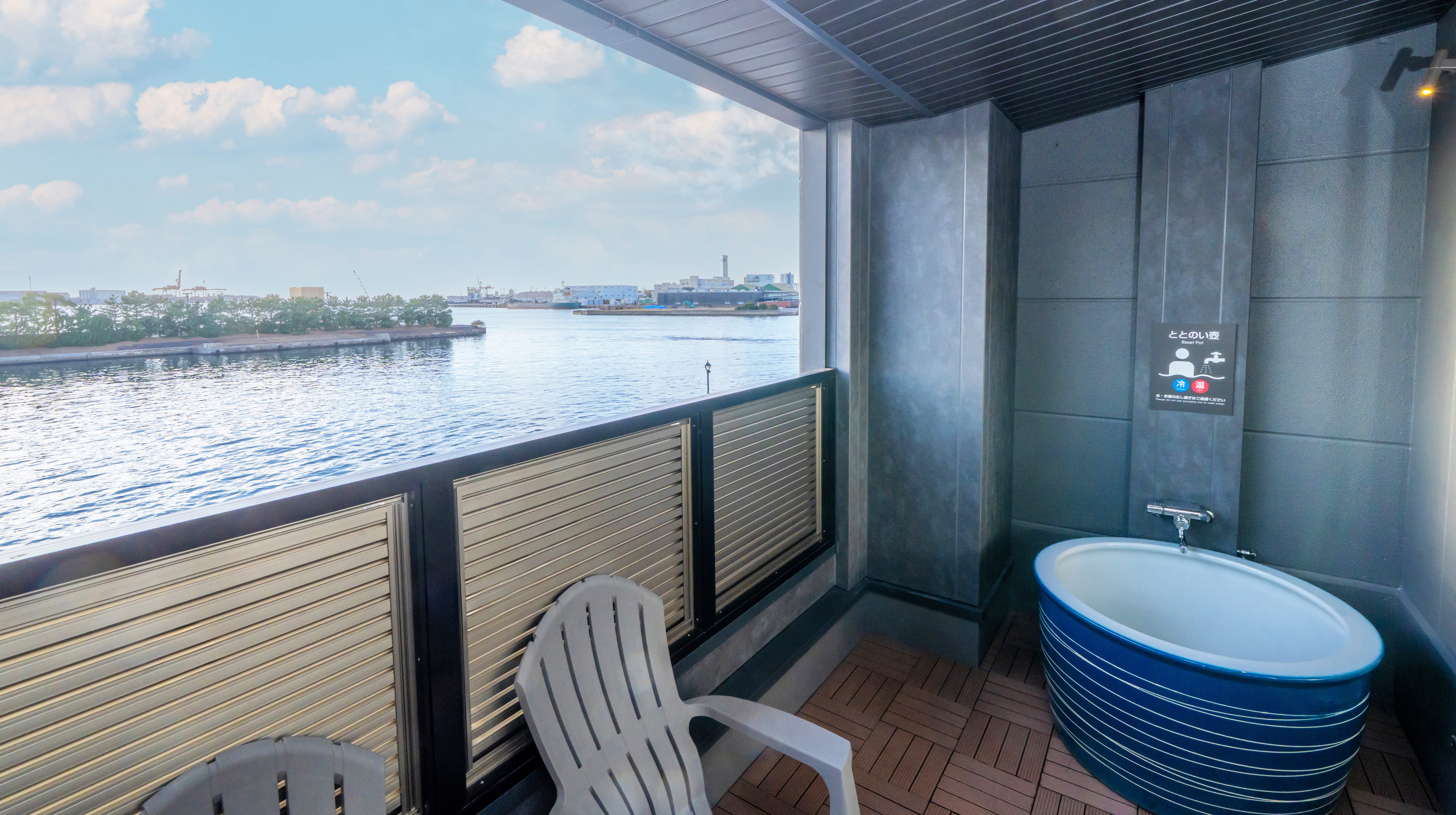 プレミアムルーム・ライトプレミアムルーム(壺湯)