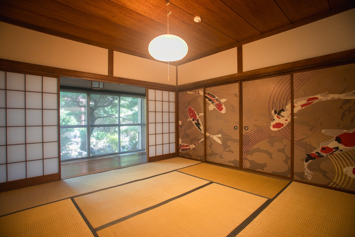 【夏旅学割】平日限定10％OFF｜卒業・ゼミ旅行歓迎｜熱海で遊んで夜は網代の貸切温泉で夏の思い出を！
