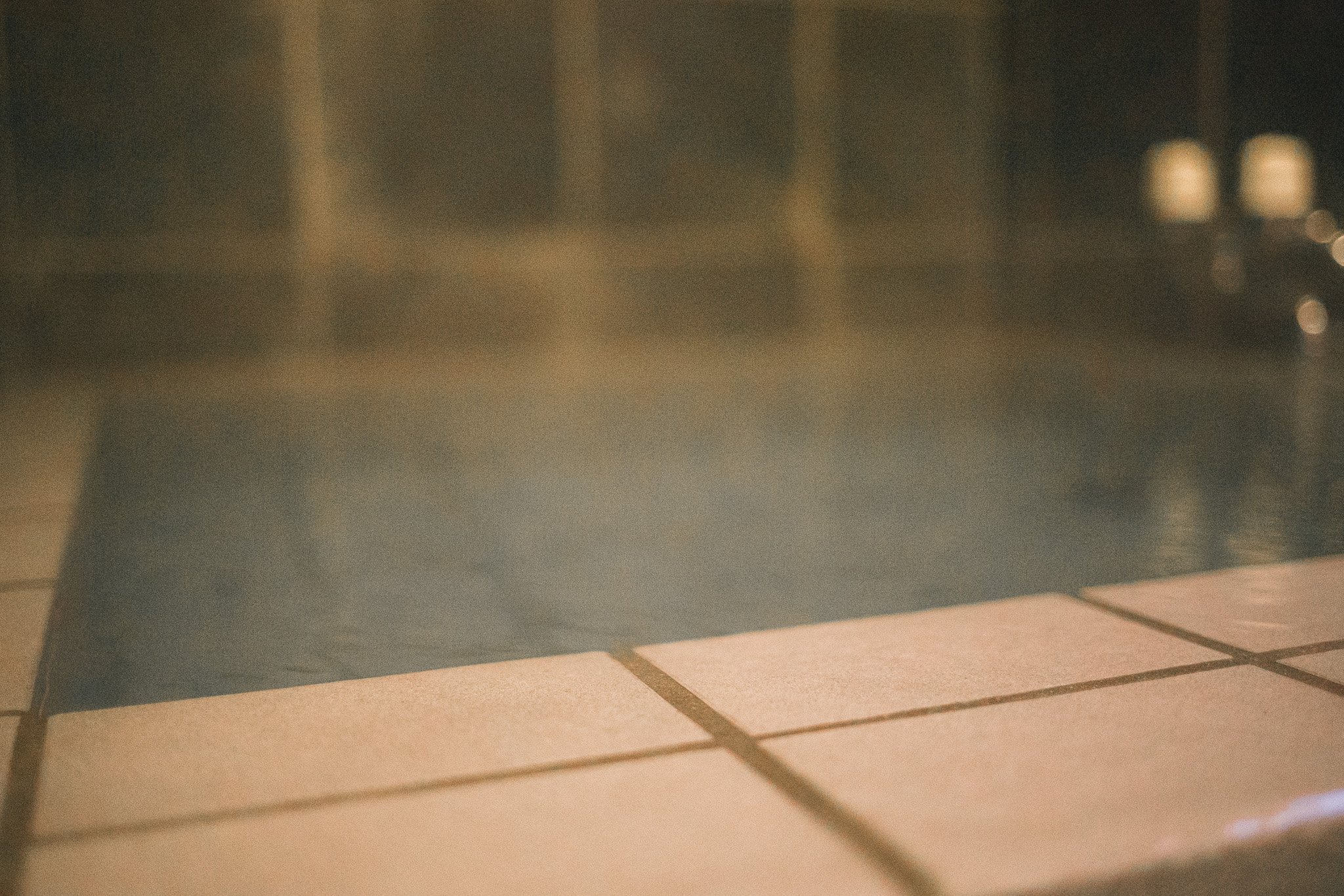 【温泉】豊富な湯量なので、贅沢に掛け流しください。