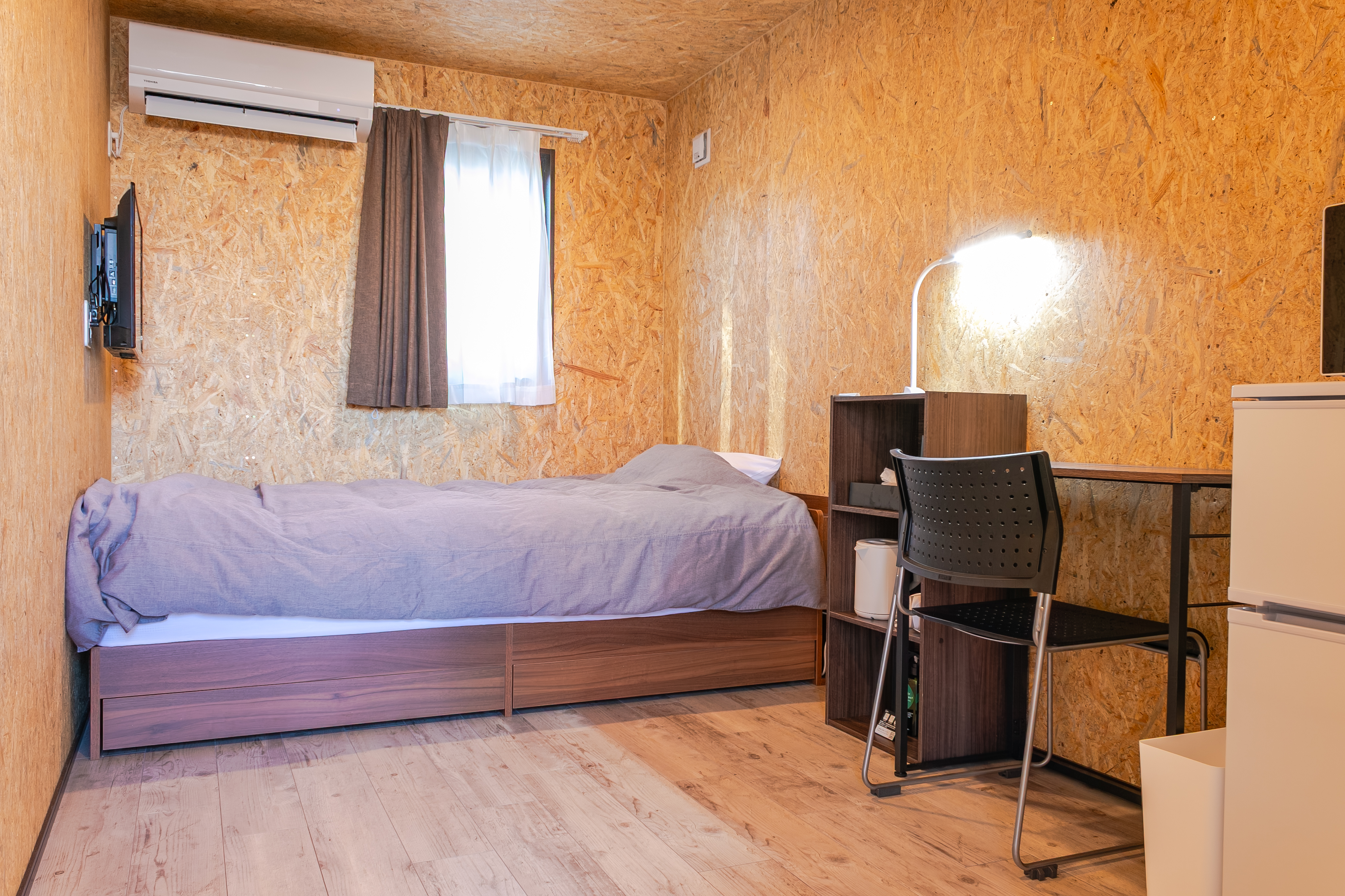 ベッドはダブルサイズです